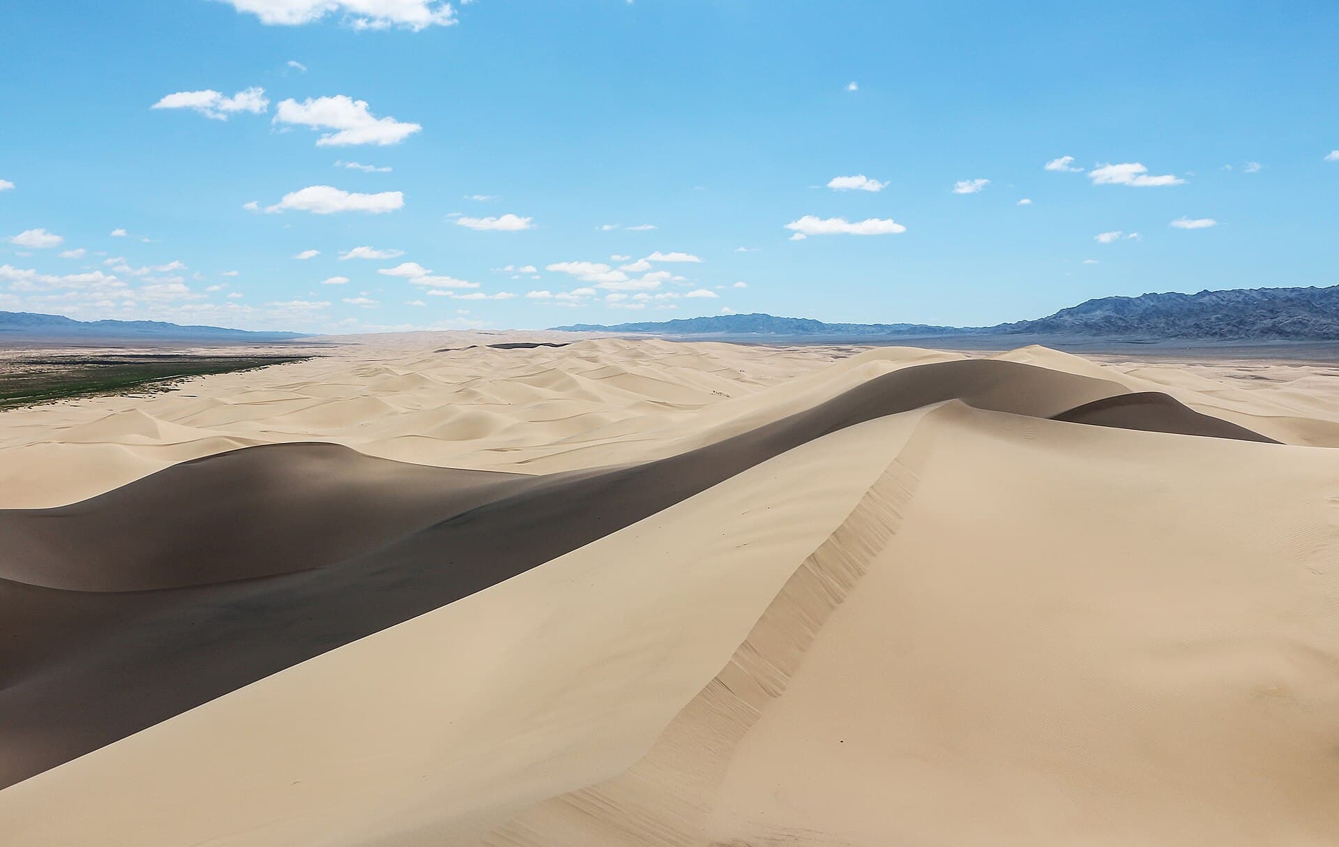 Khongoryn Els dunes