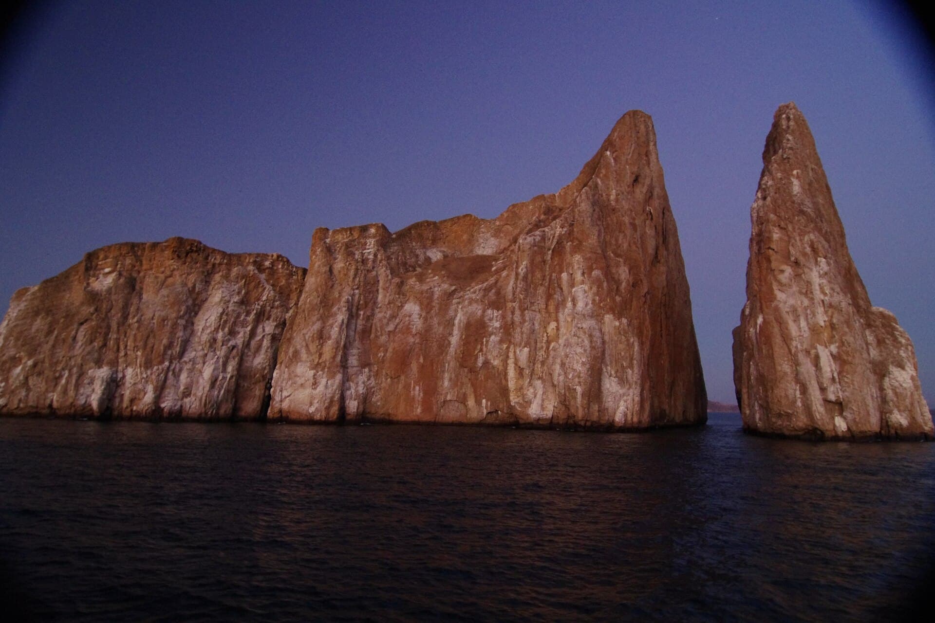 Kicker Rock (León Dormido)