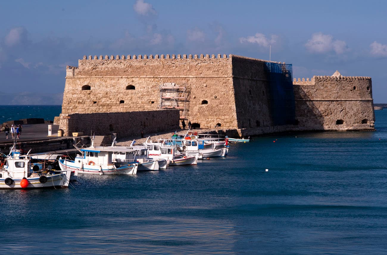 Koules Fortress & the Venetian Harbour