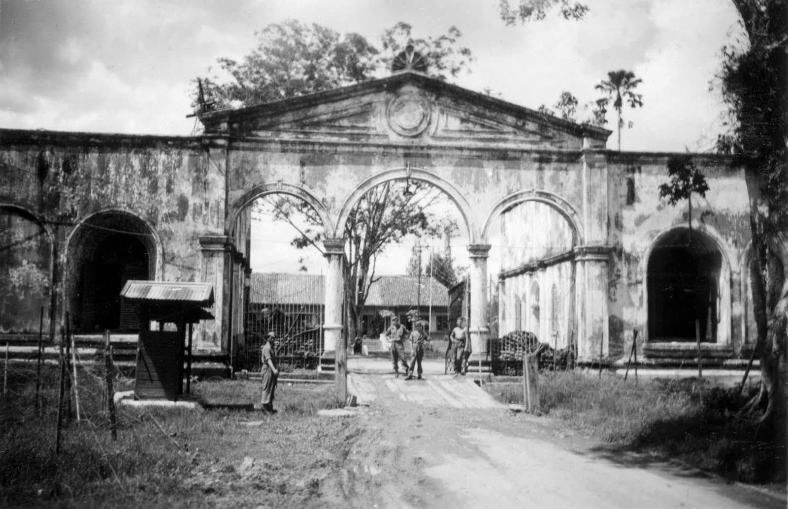 Kuto Besak Fort