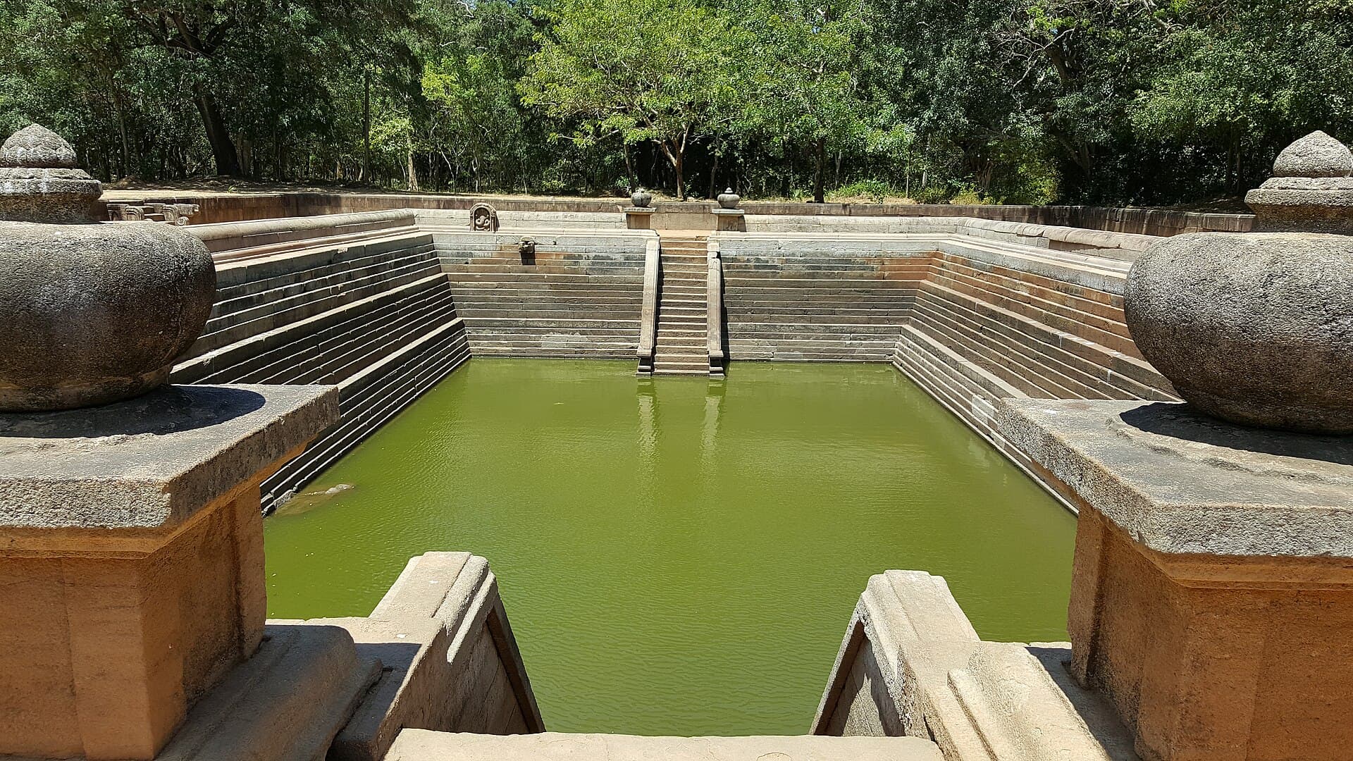 Kuttam Pokuna (Twin Ponds)