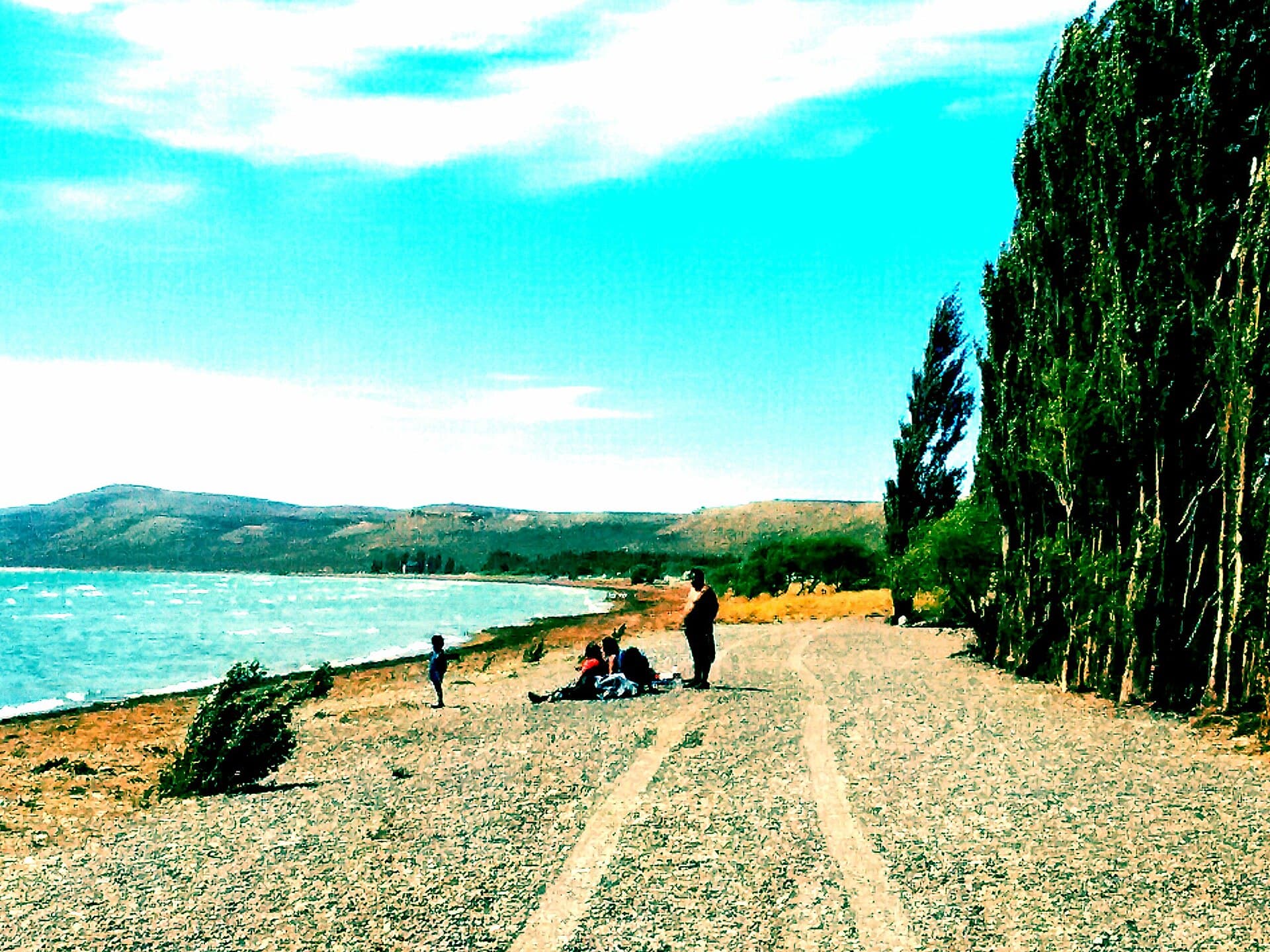 Lago Musters (Sarmiento), Comodoro Rivadavia