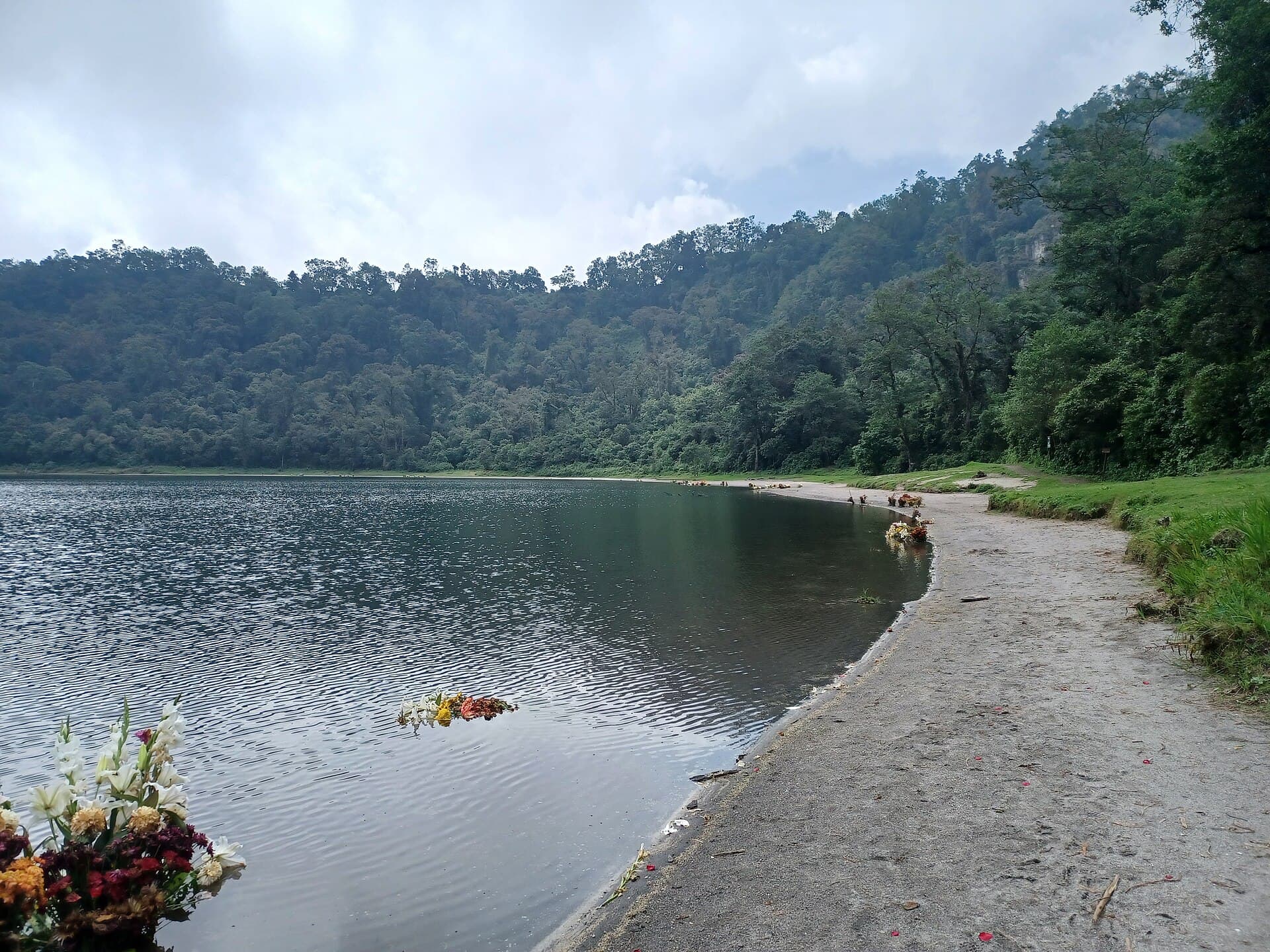 Laguna Chicabal crater lake