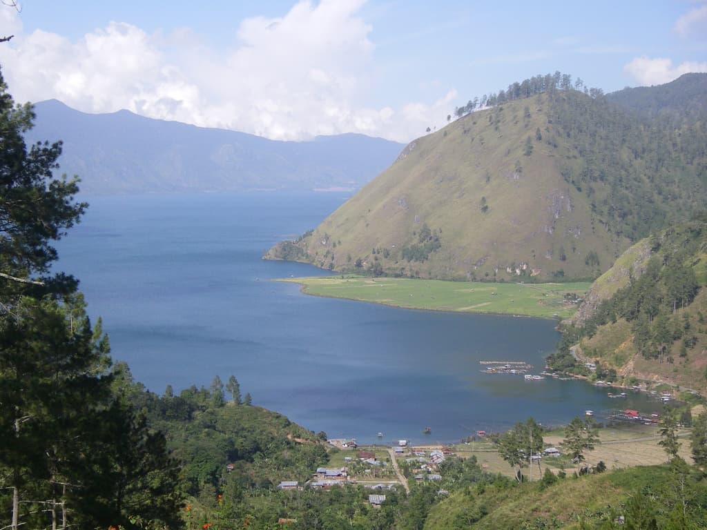 Lake Laut Tawar, Takengon