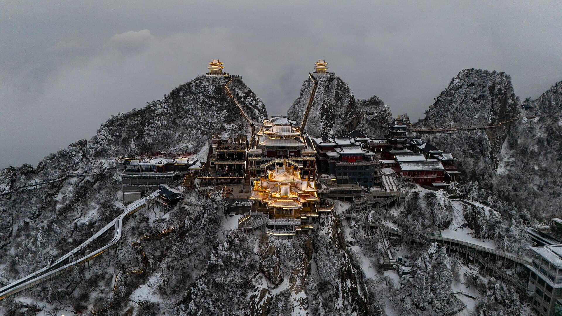Laojun Mountain