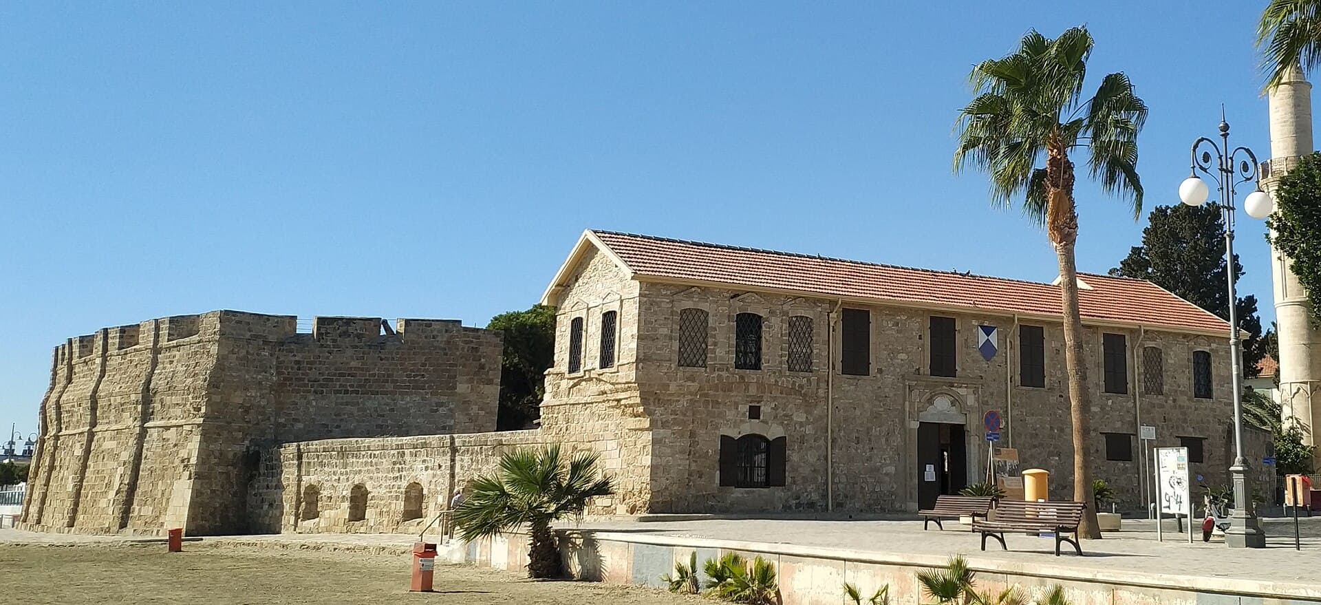 قلعة لارنكا