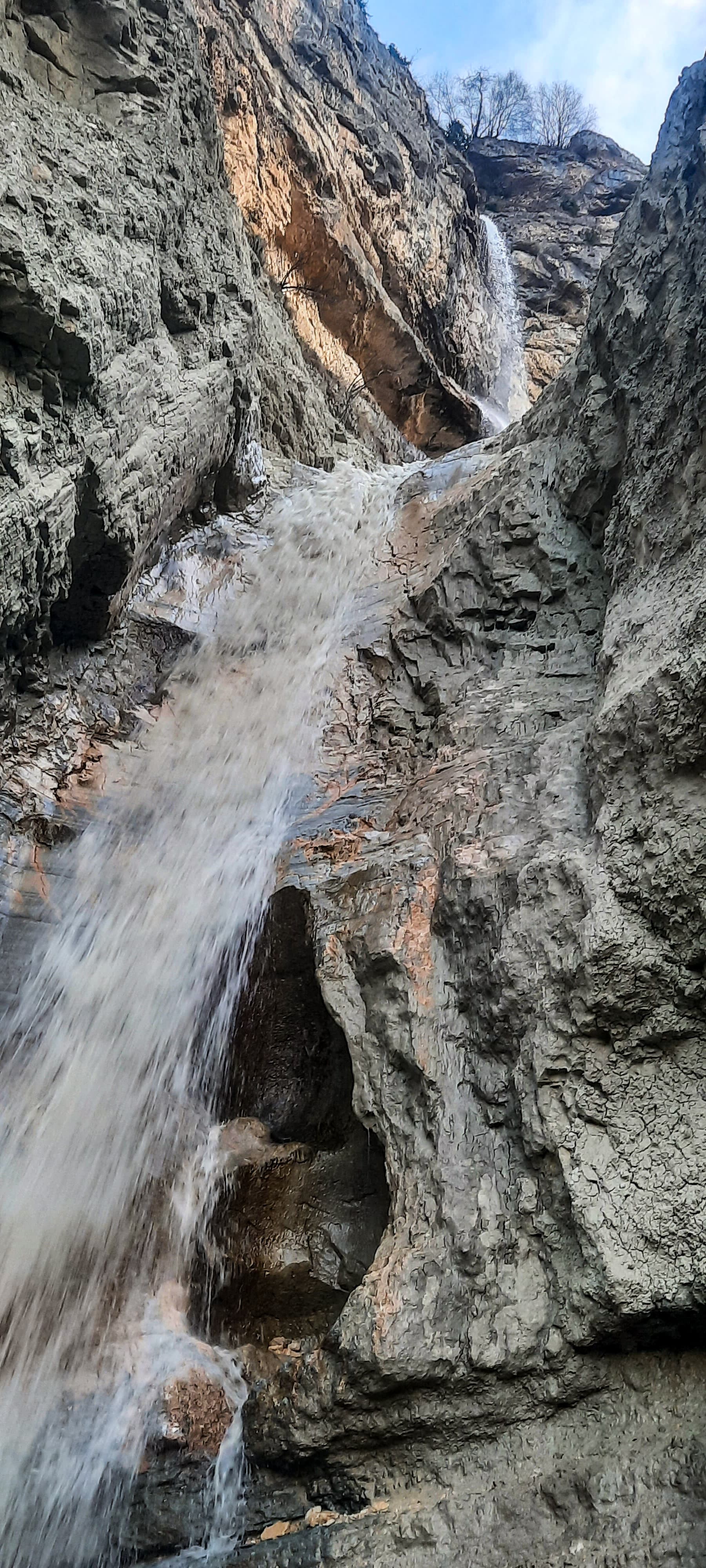 Laza Waterfalls
