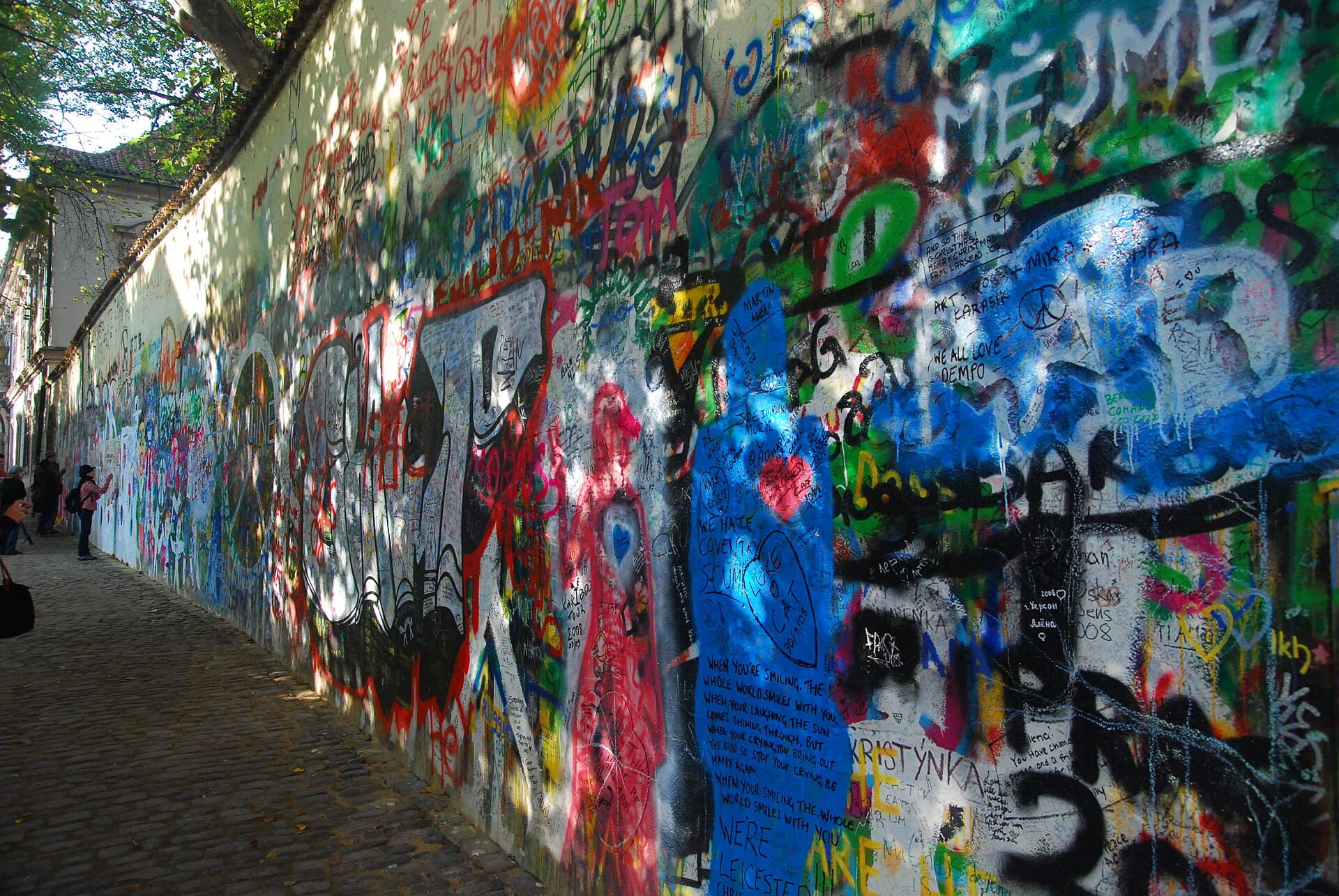 Lennon Wall, Prague