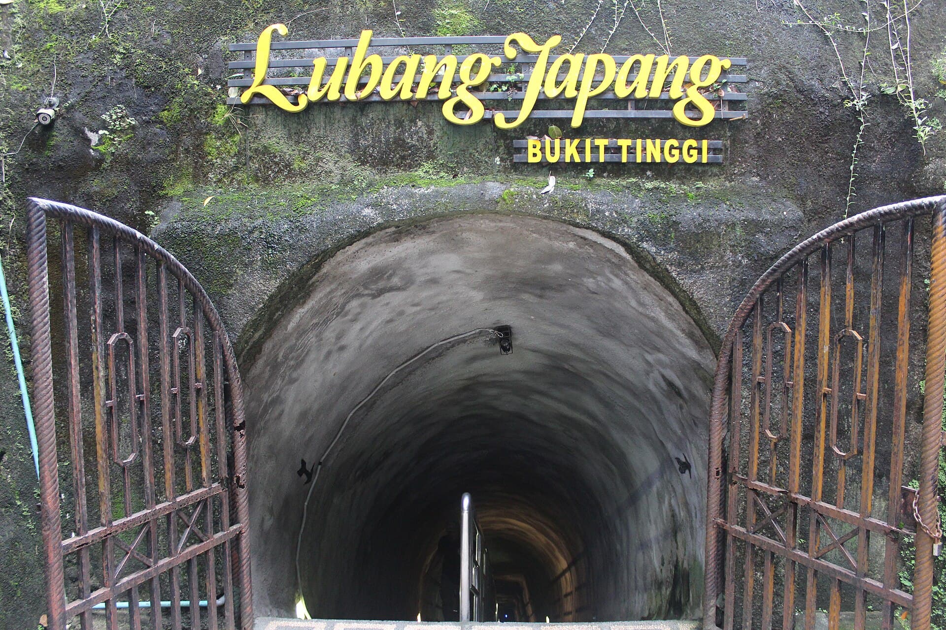 Japanese Tunnels, Bukittinggi