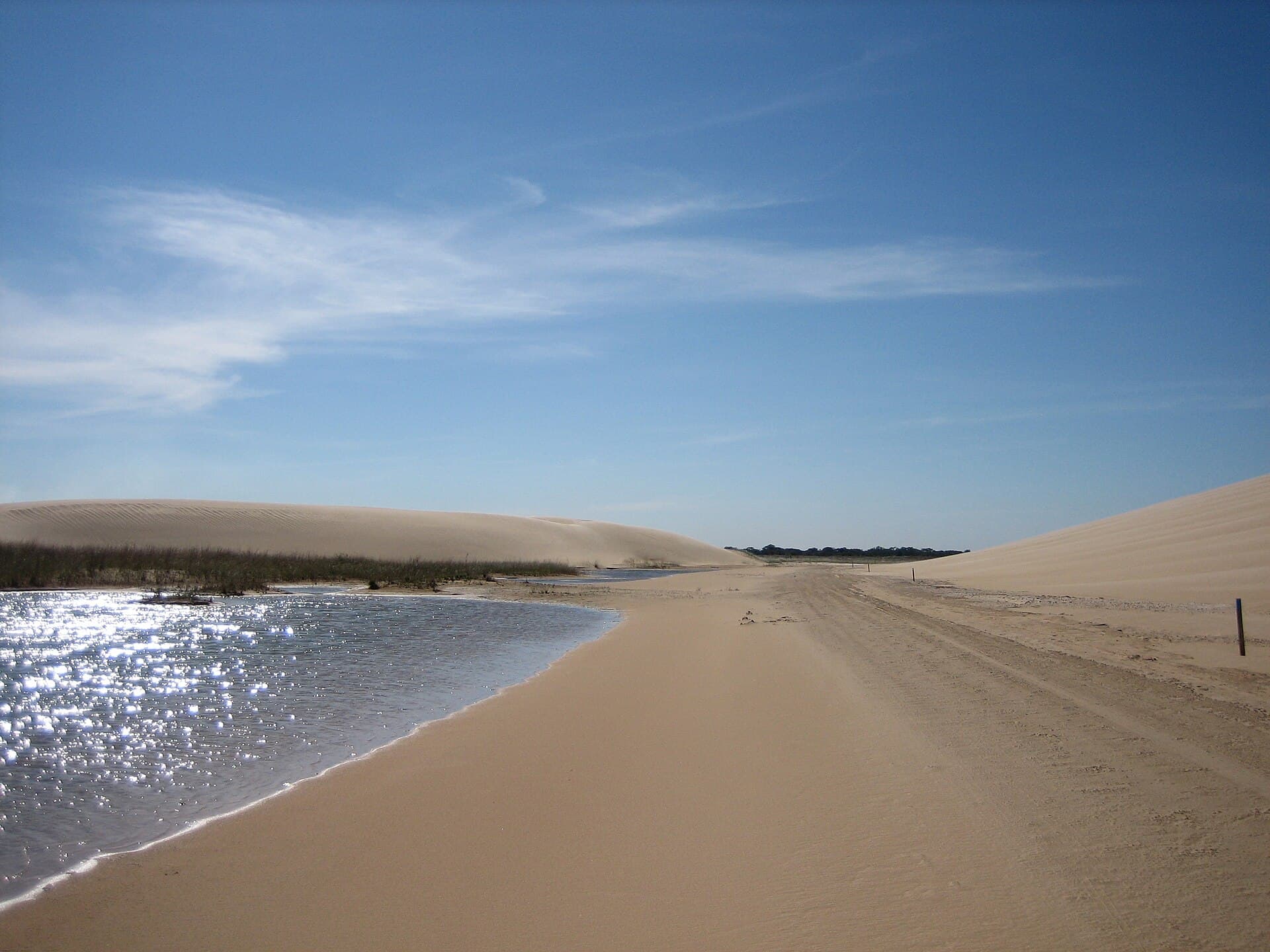 Lomas de Arena dunes
