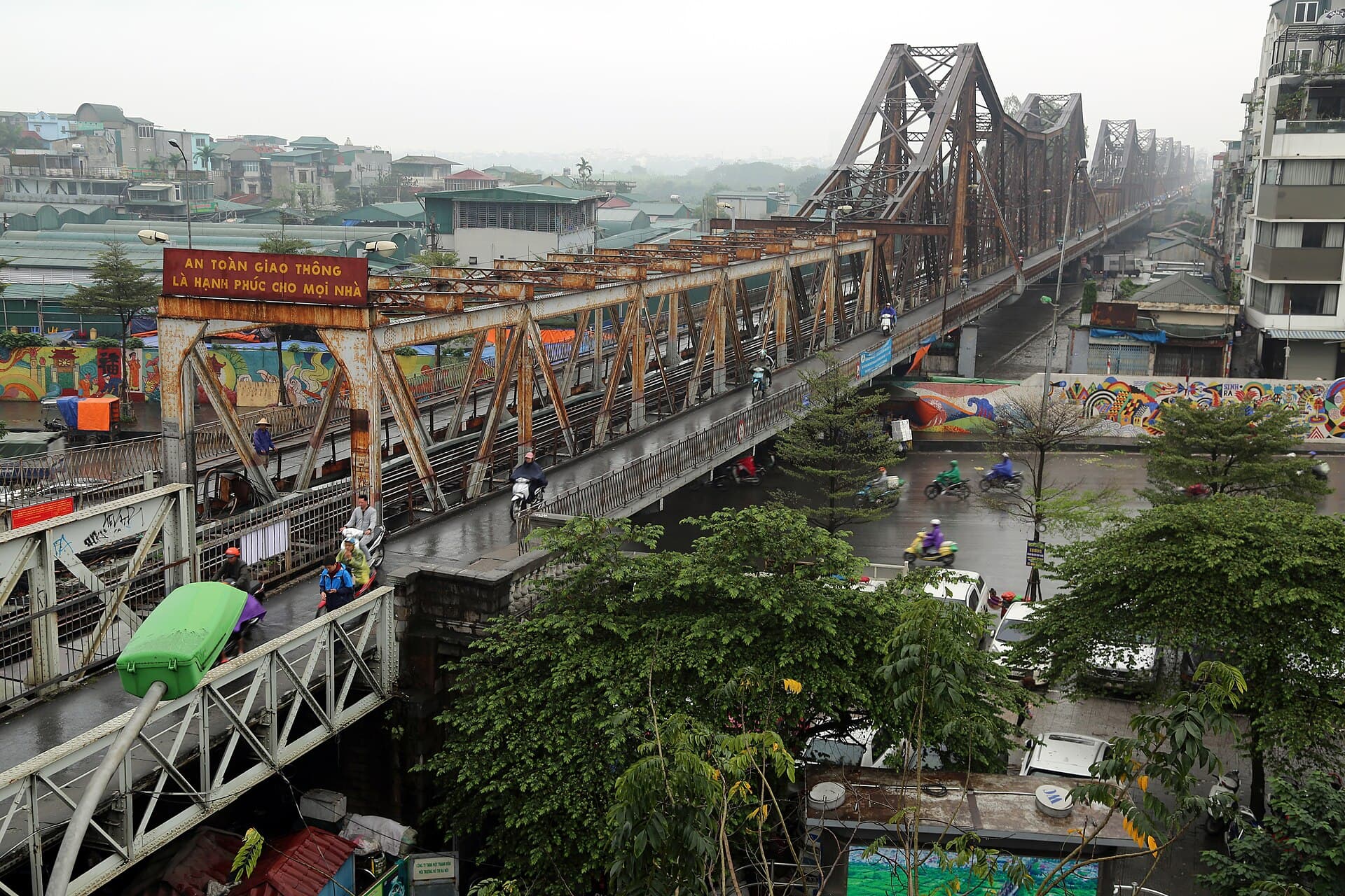 Long Bien Bridge, Hanoi