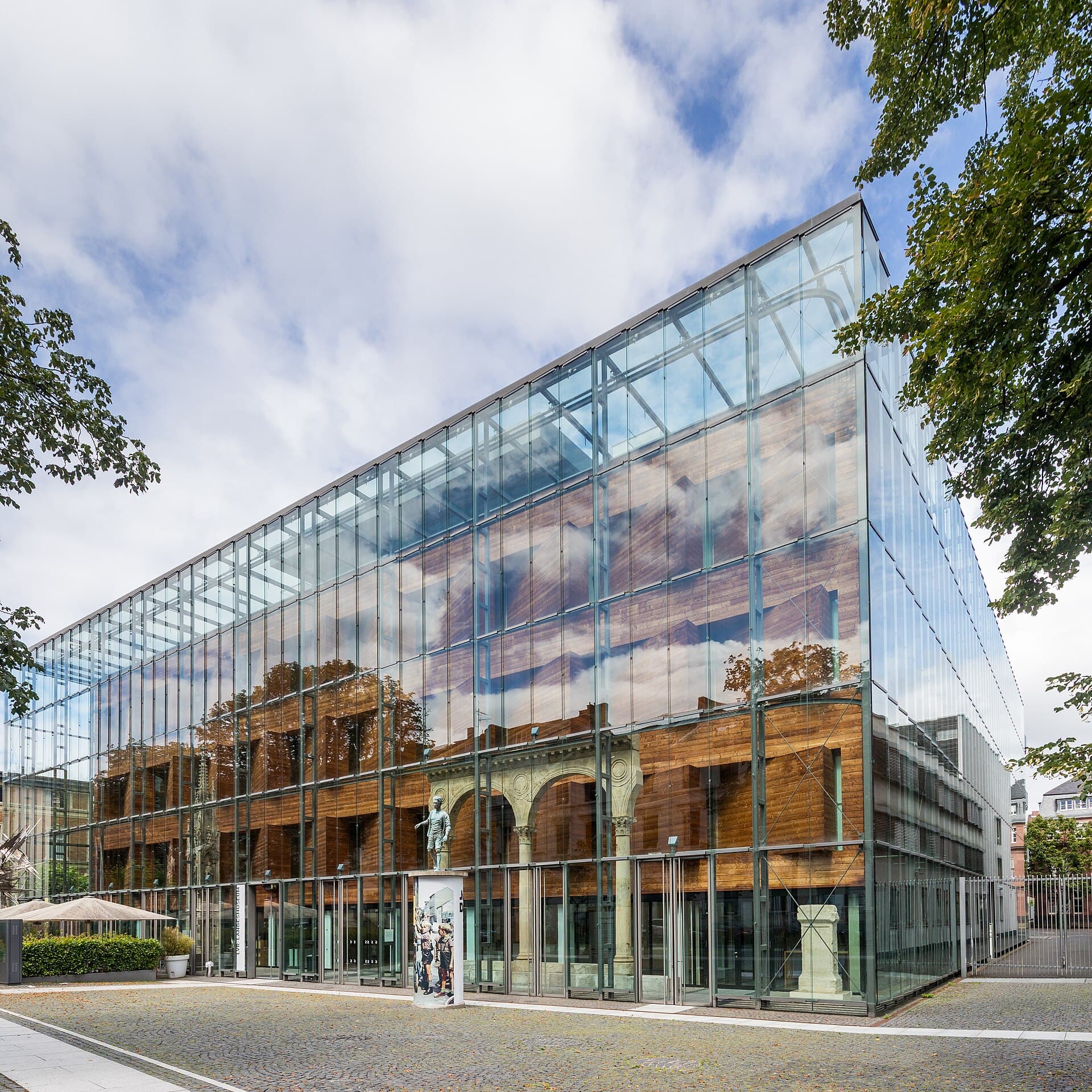 LVR-LandesMuseum Bonn, Bonn