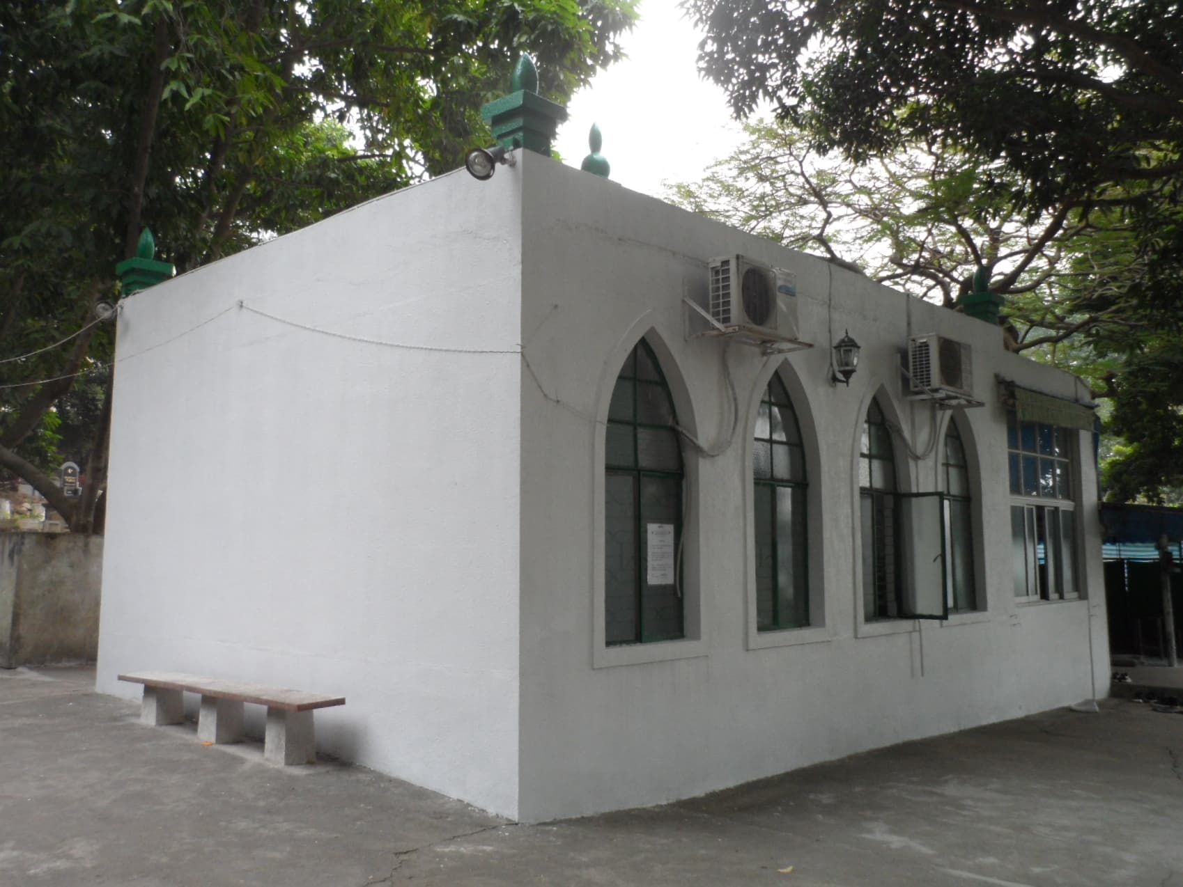 Macau Mosque and Cemetery