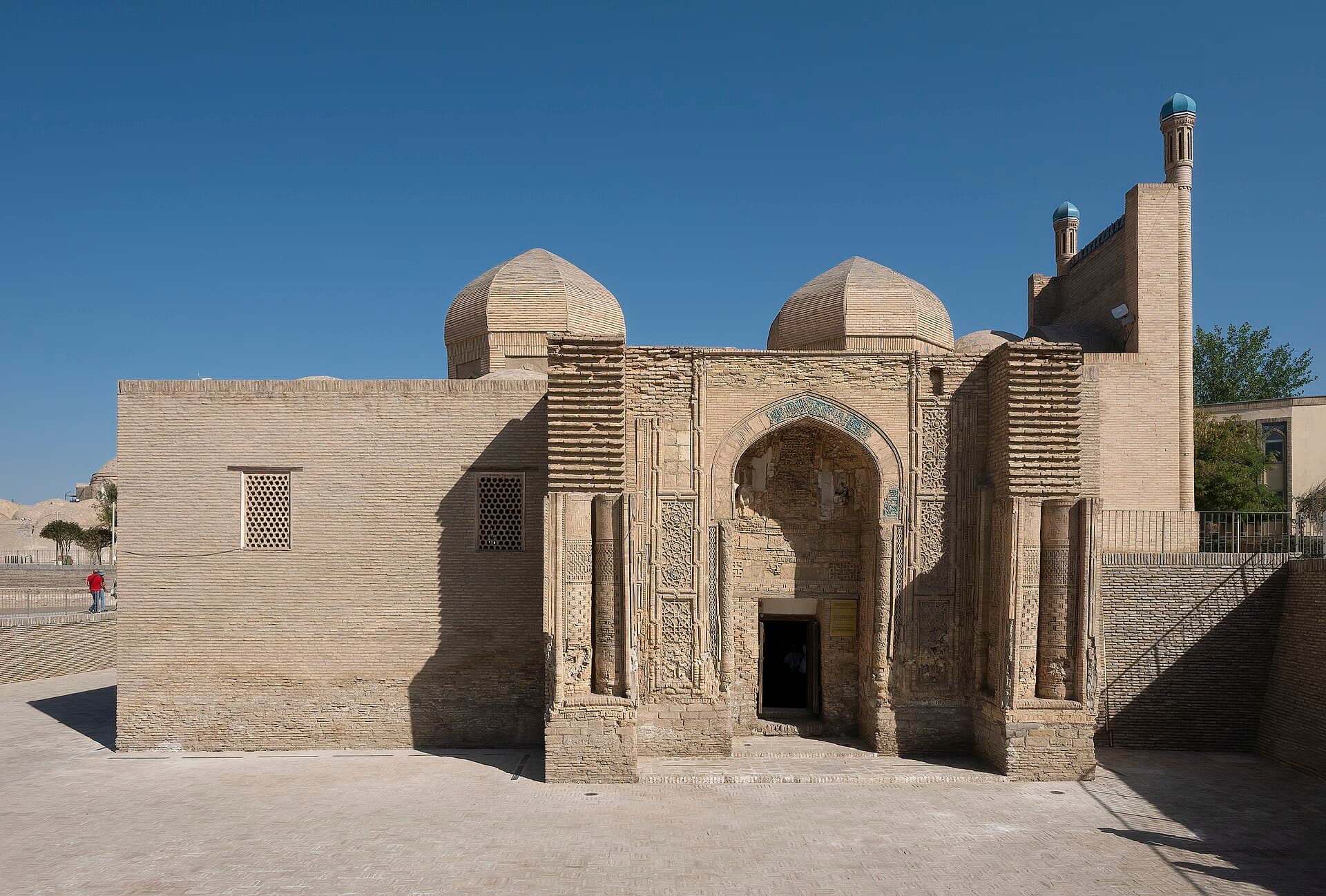 Magoki Attari Mosque