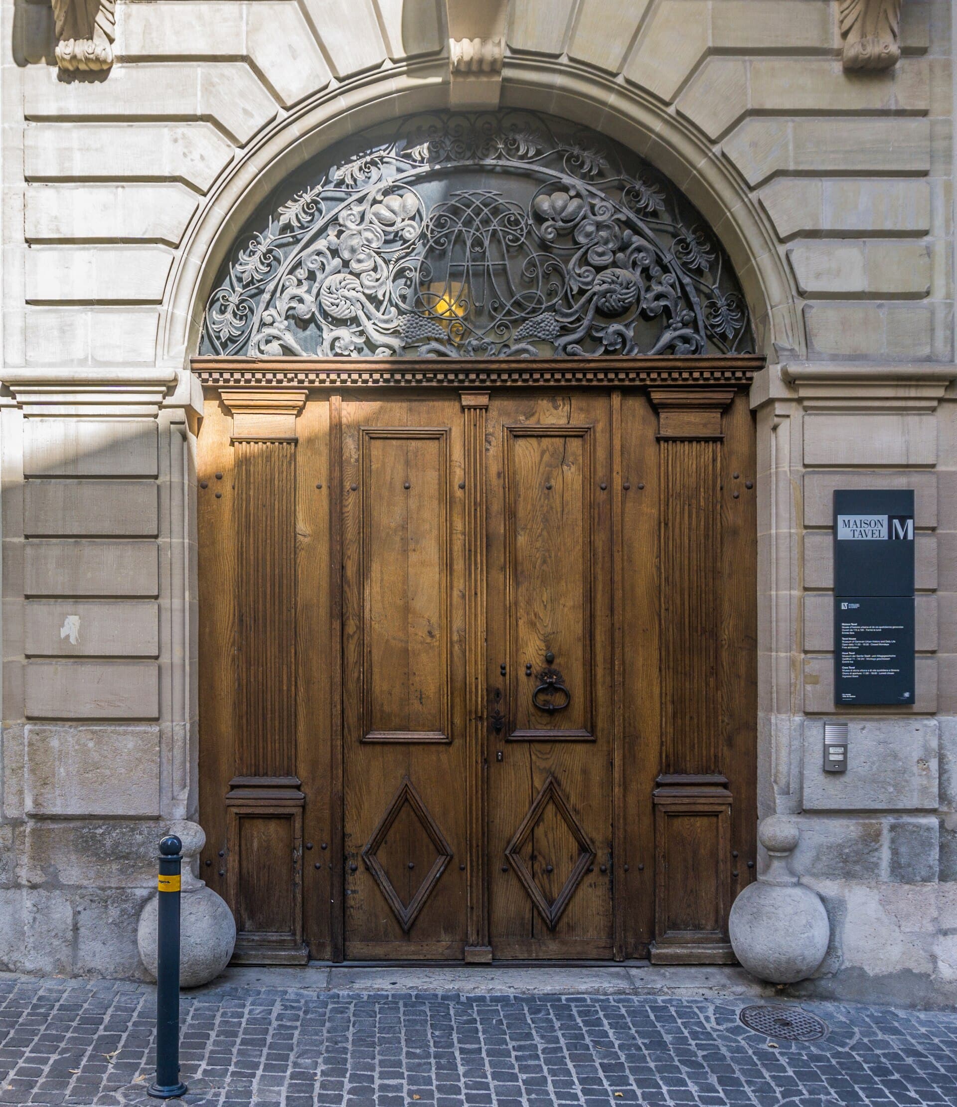 Maison Tavel, Geneva