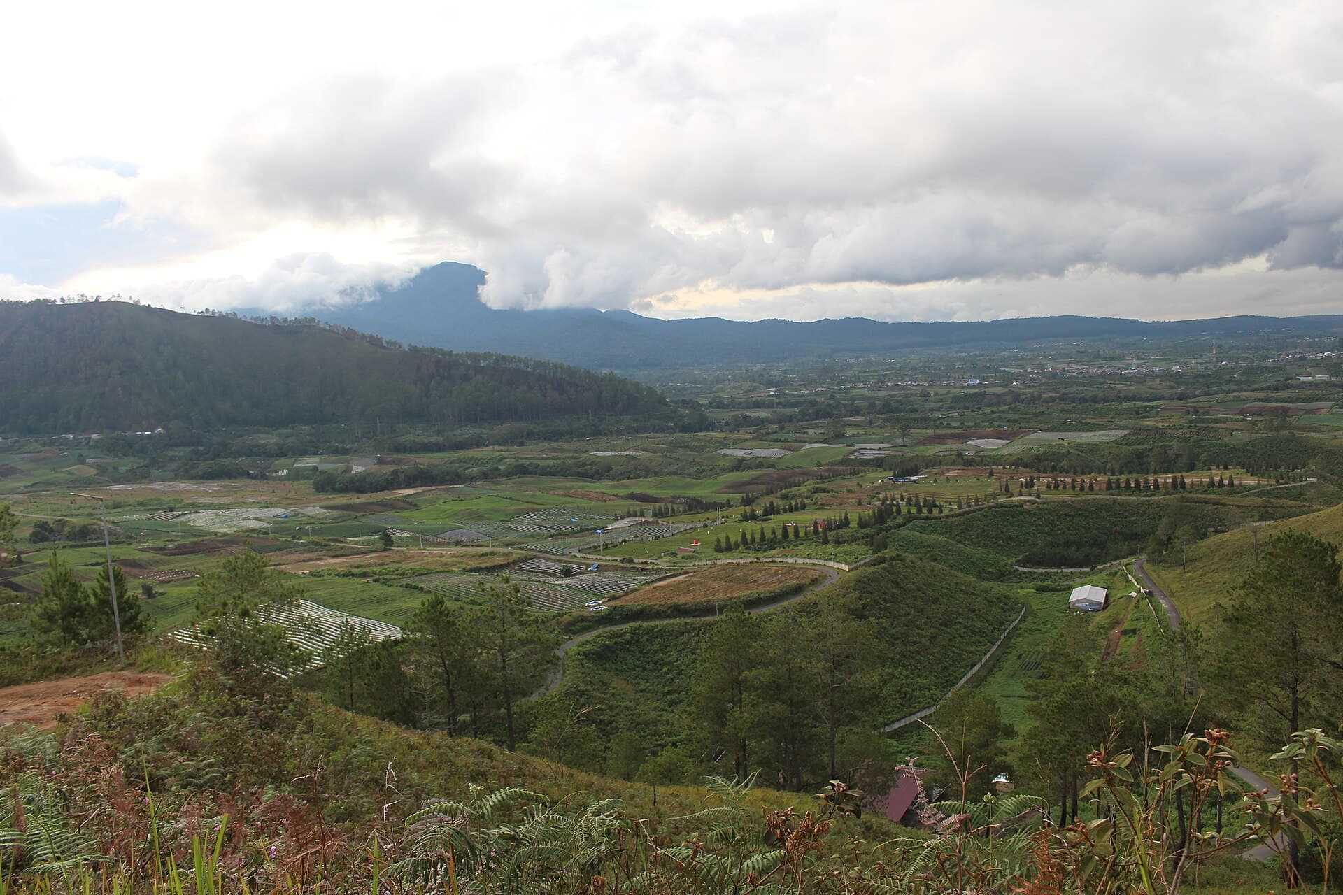 Meat Village, Lake Toba, Lake Toba
