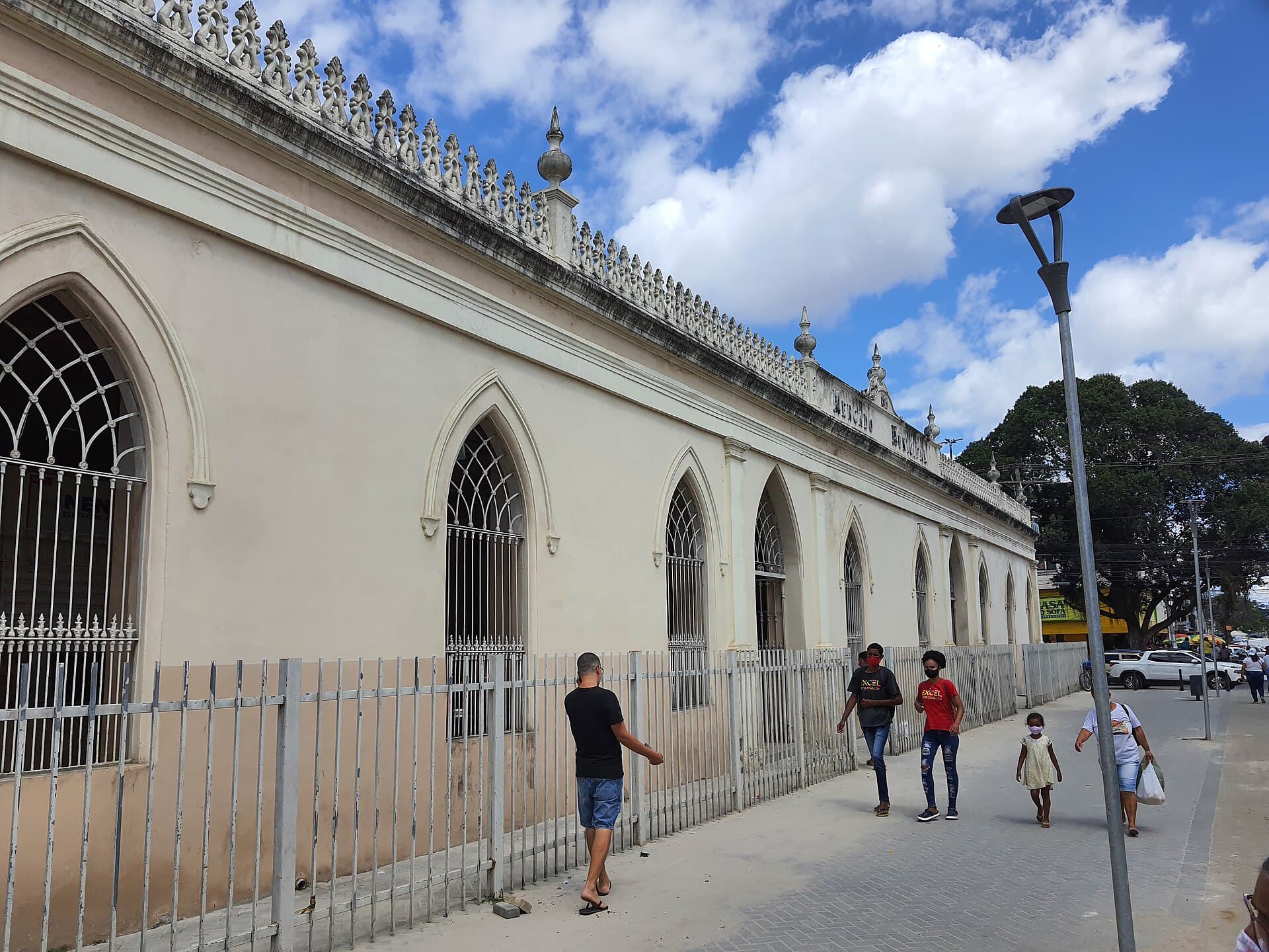 Mercado de Arte Popular