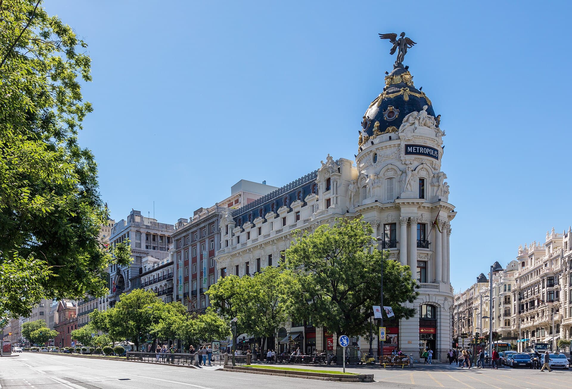 Metropolis Building, Madrid