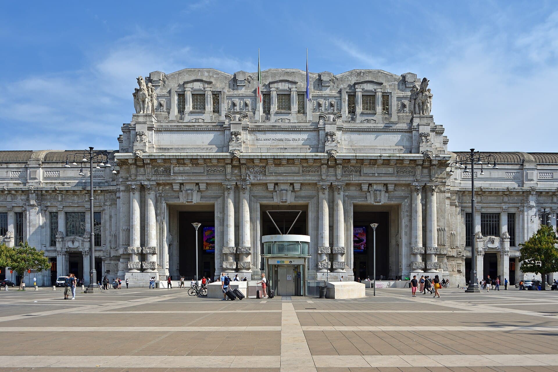 Milano Centrale Station, Milan