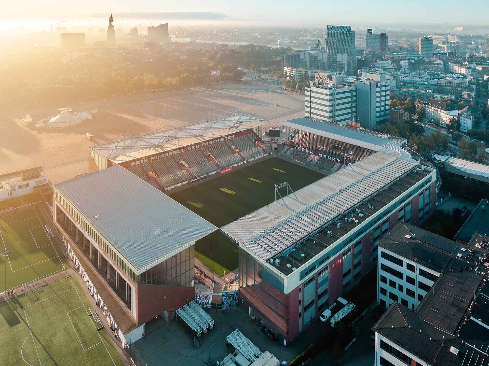 Millerntor-Stadion, Hamburg