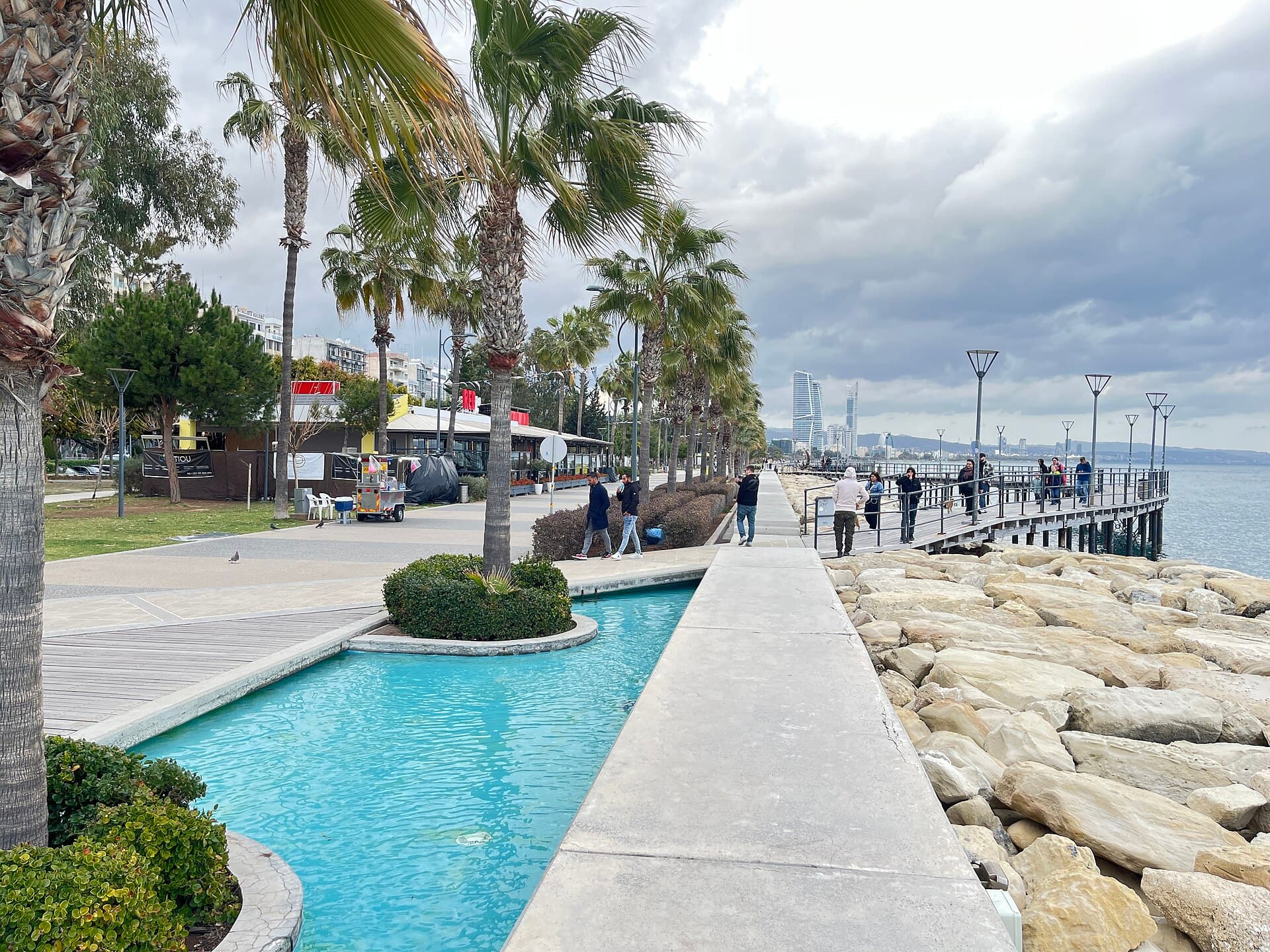 Molos Promenade