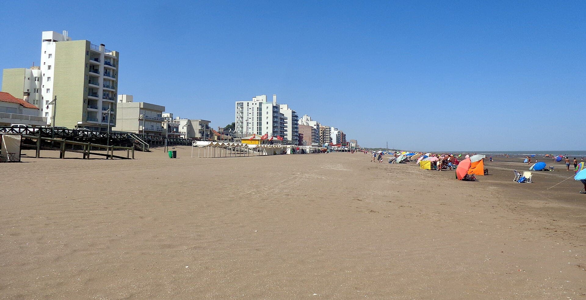 Monte Hermoso Beach, Monte Hermoso