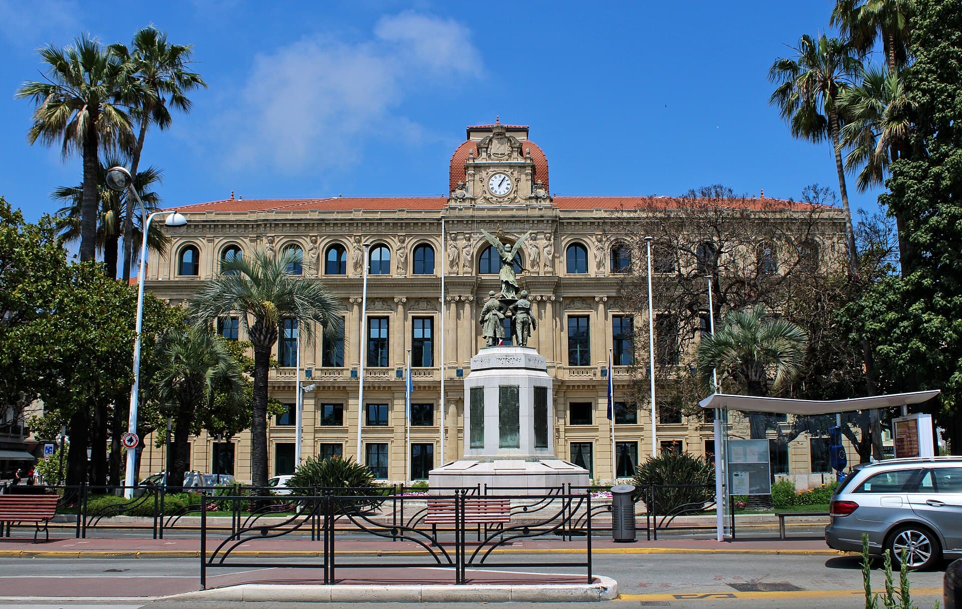 Cannes War Memorial, Cannes