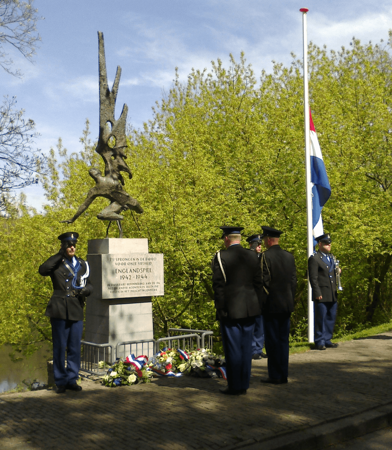 The Englandspiel Monument, The Hague