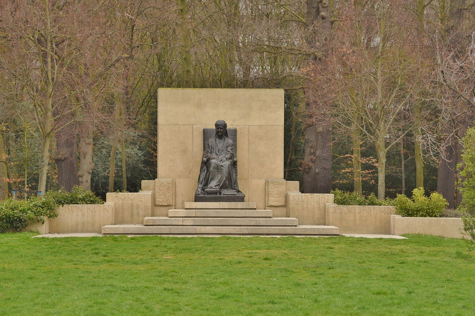 The Queen Emma Monument, The Hague