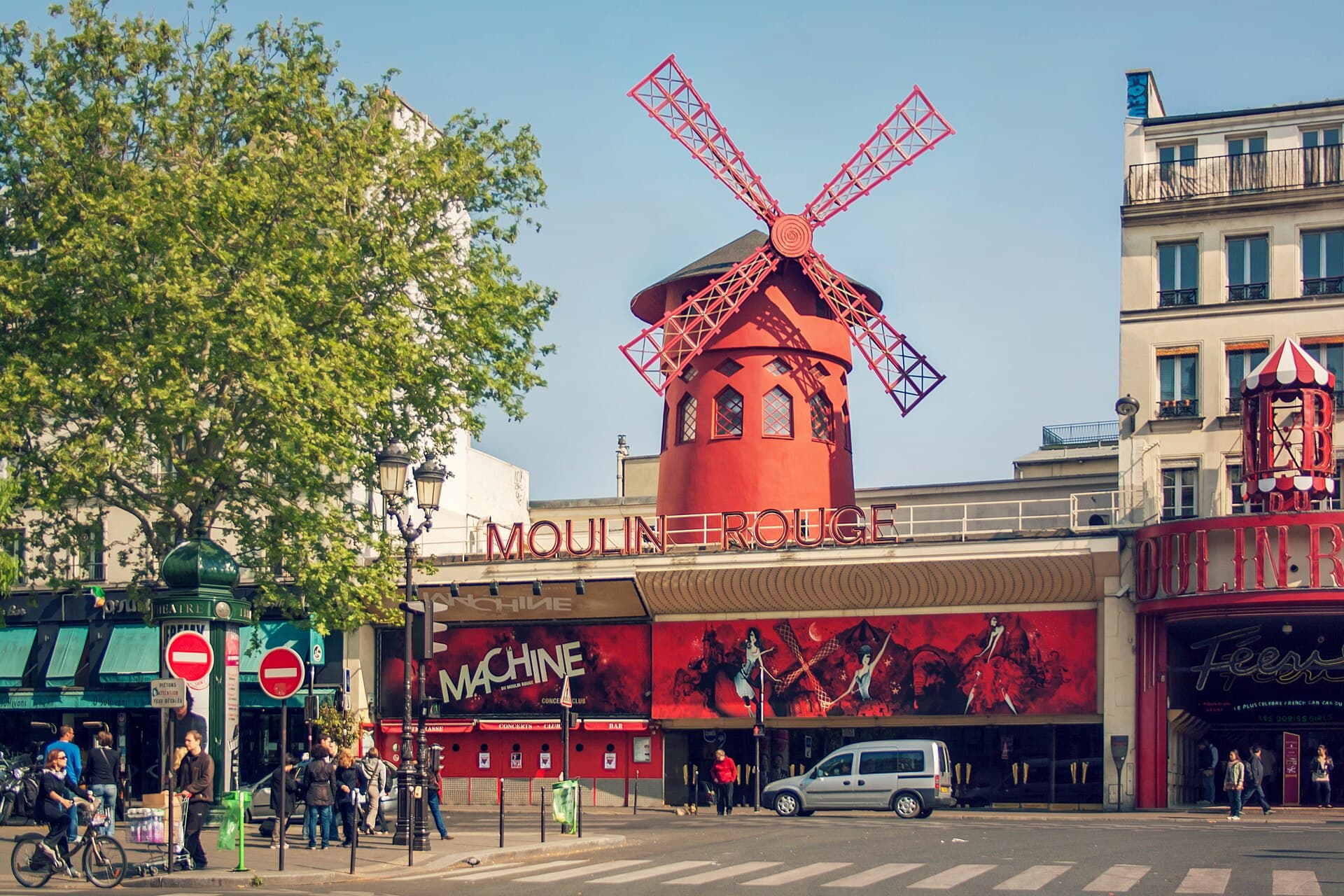 Moulin Rouge, Paris