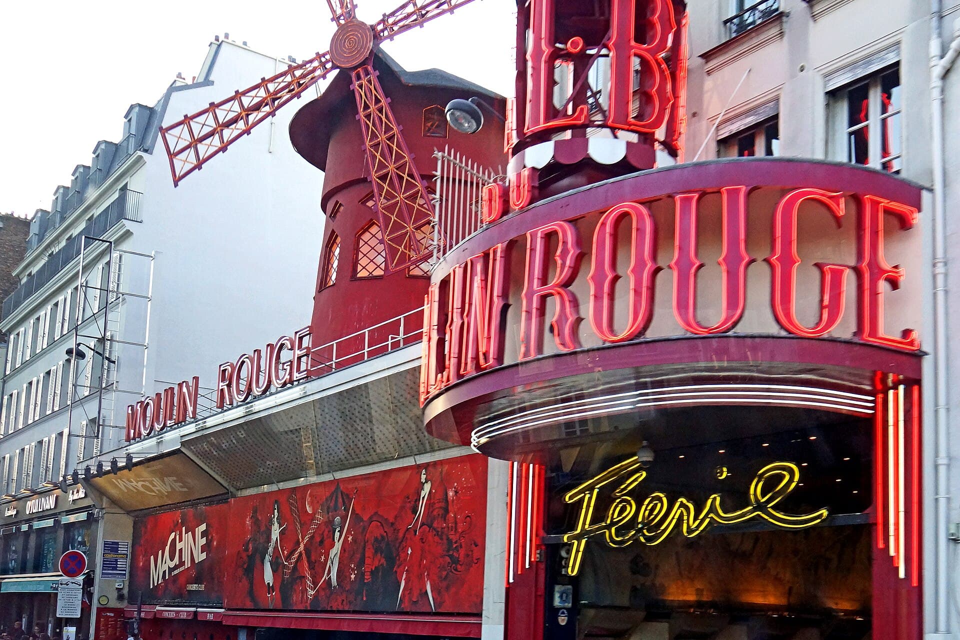 Moulin Rouge, Paris