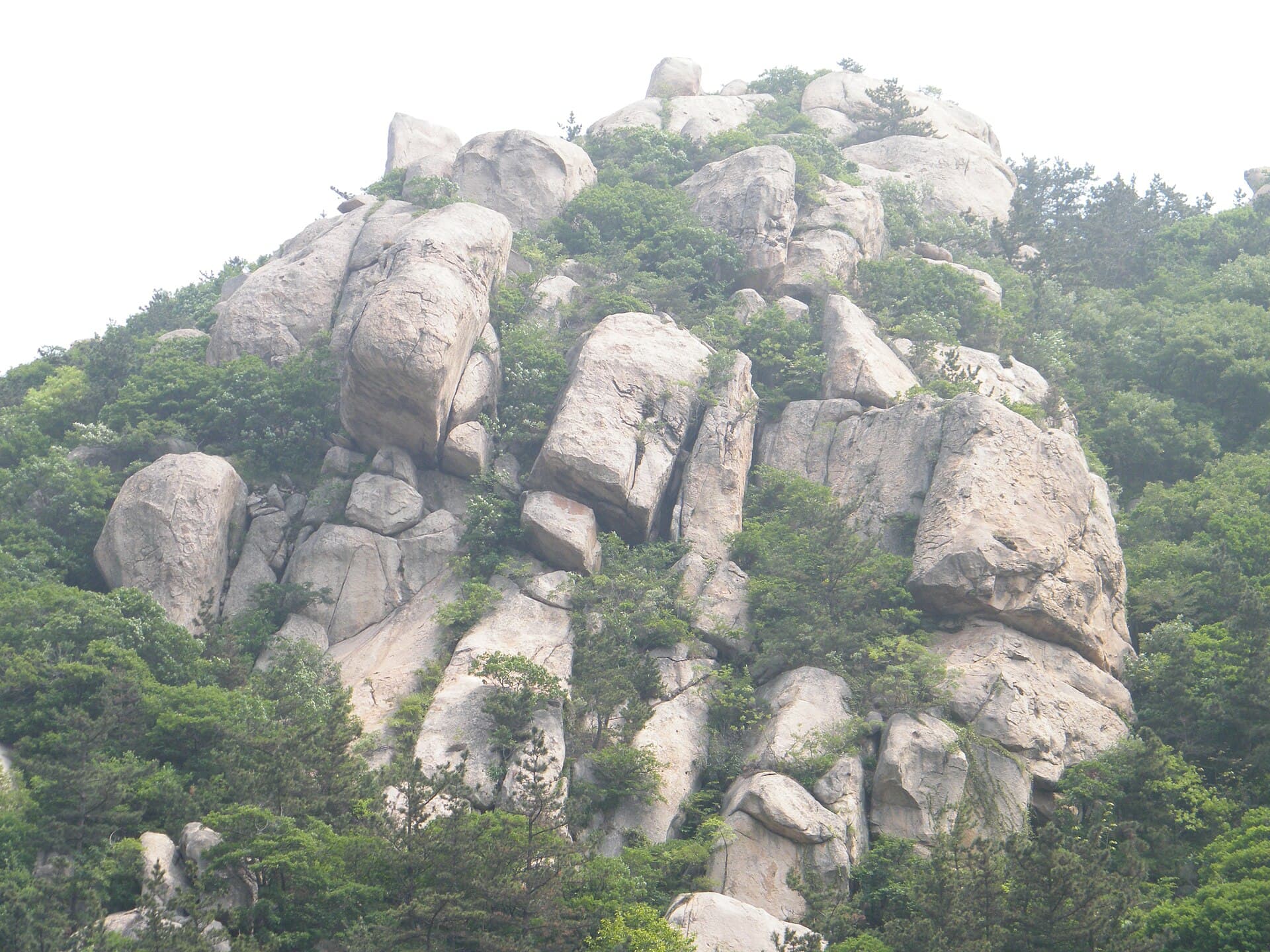 جبل لاوشان