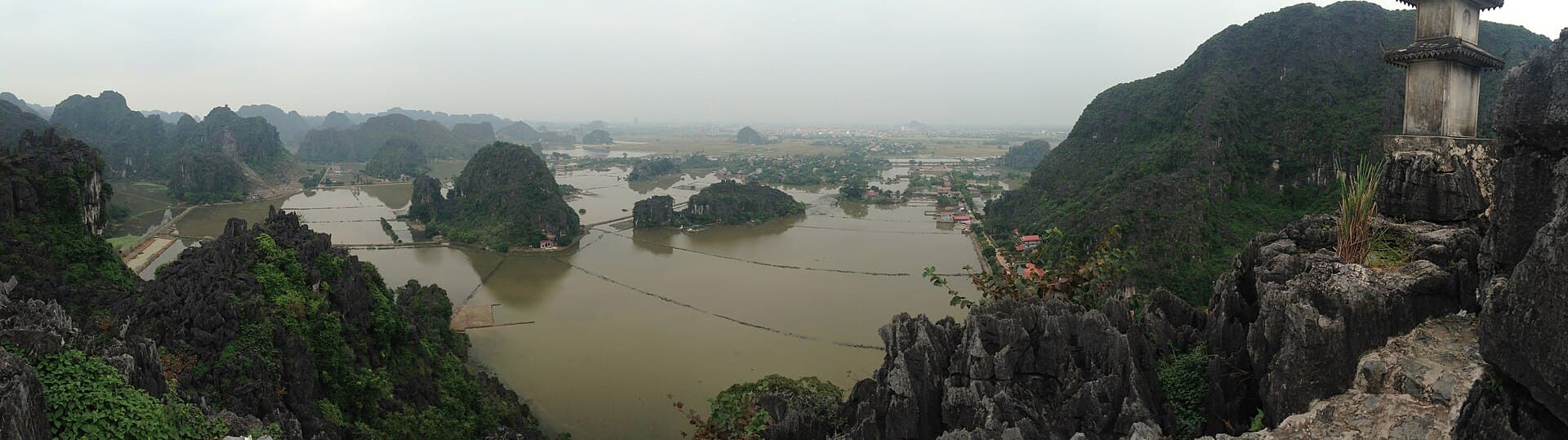 Mua Cave, Ninh Binh