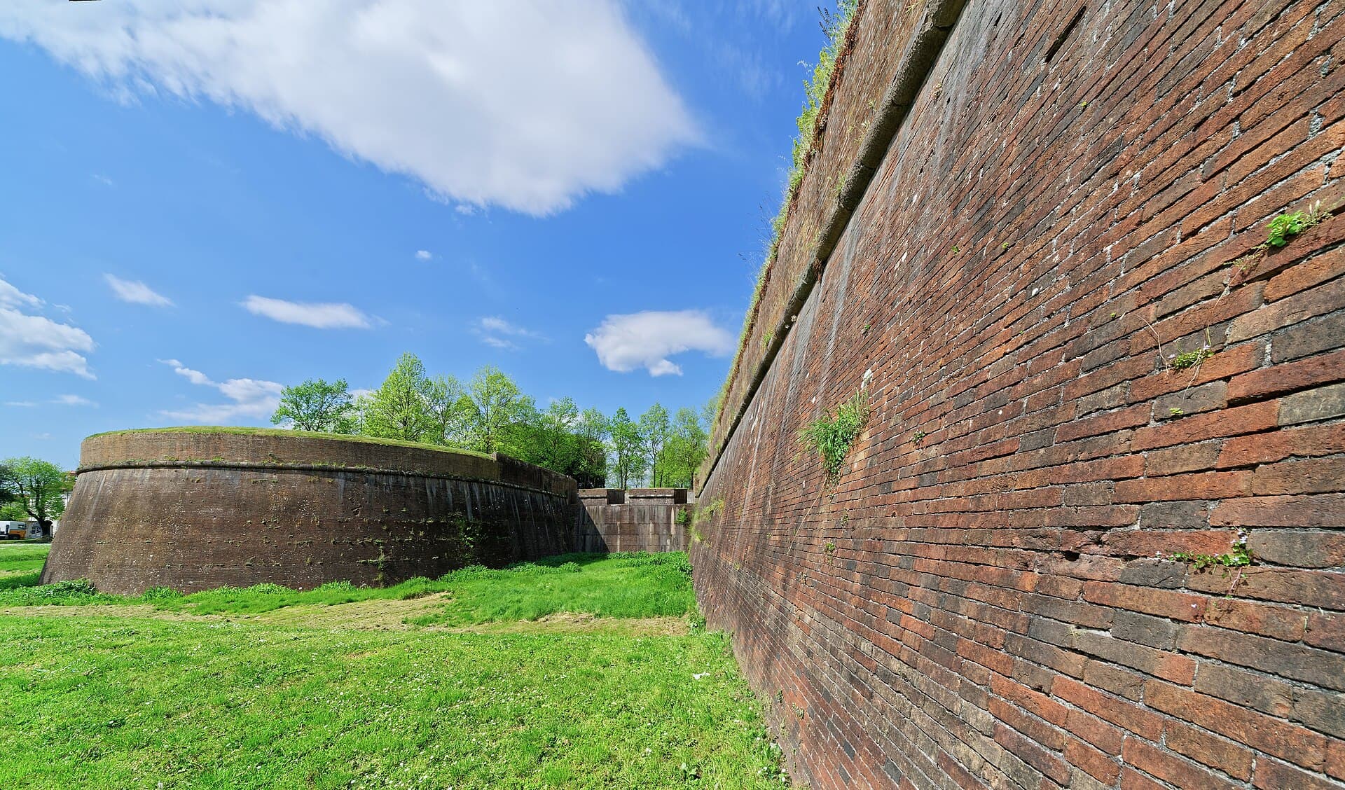 The Walls of Lucca, Lucca