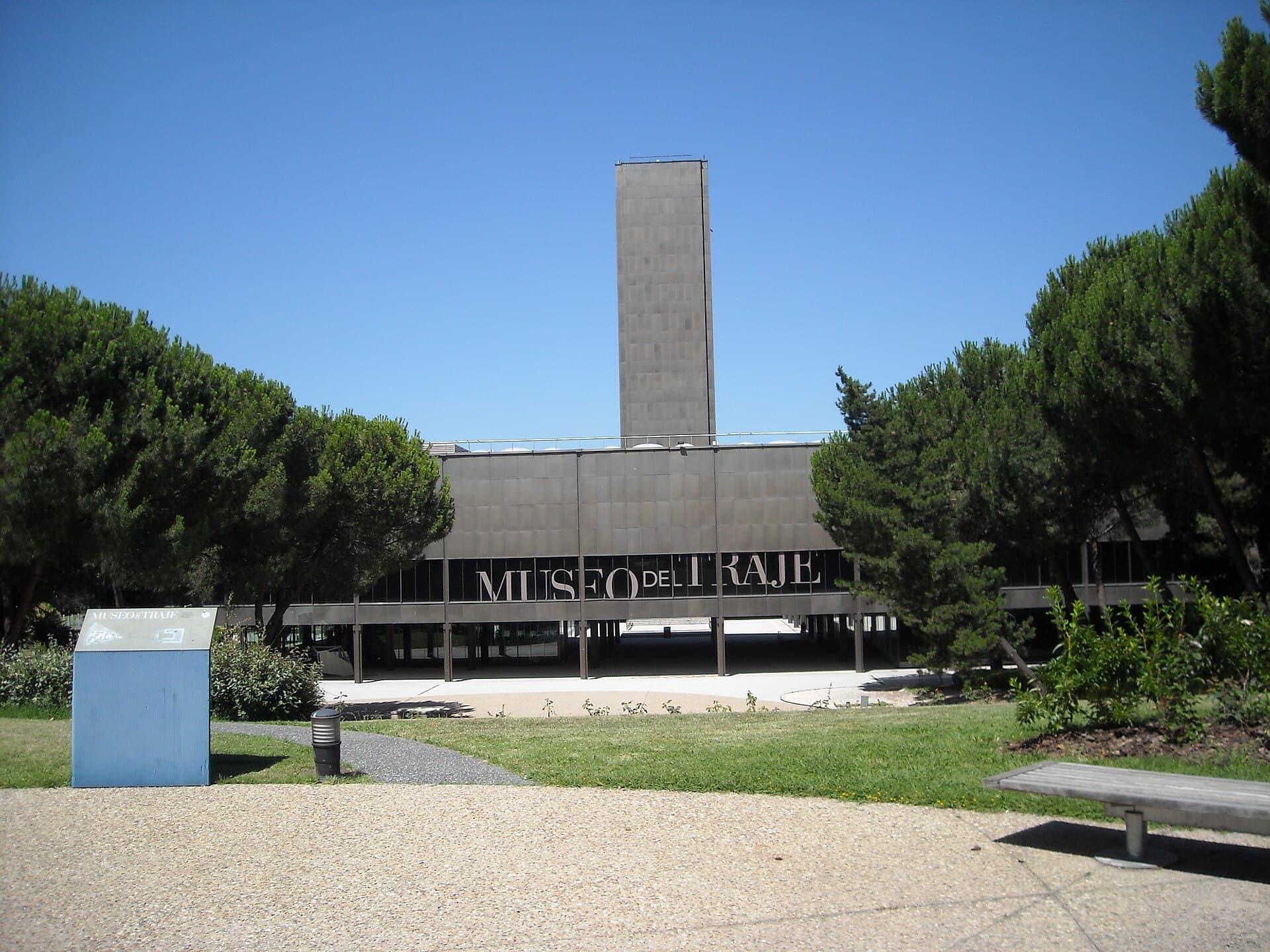 Museo del Traje, Madrid