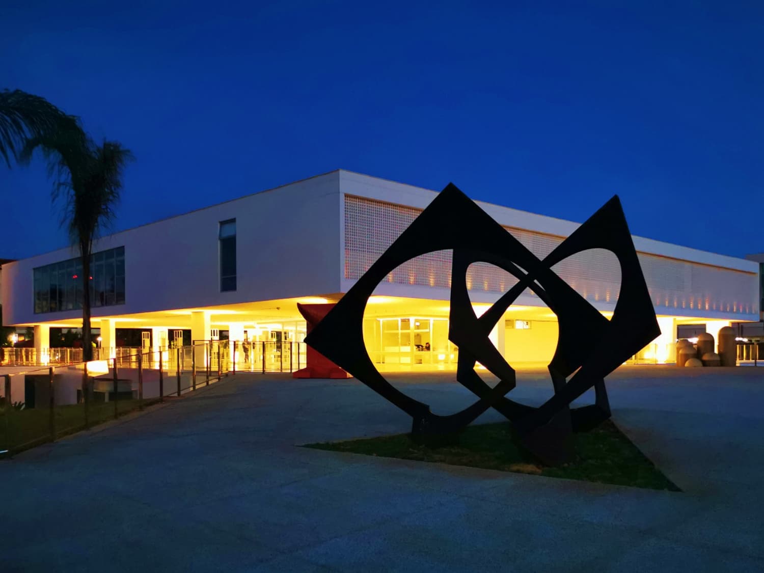 Brasília Art Museum (MAB), Brasília