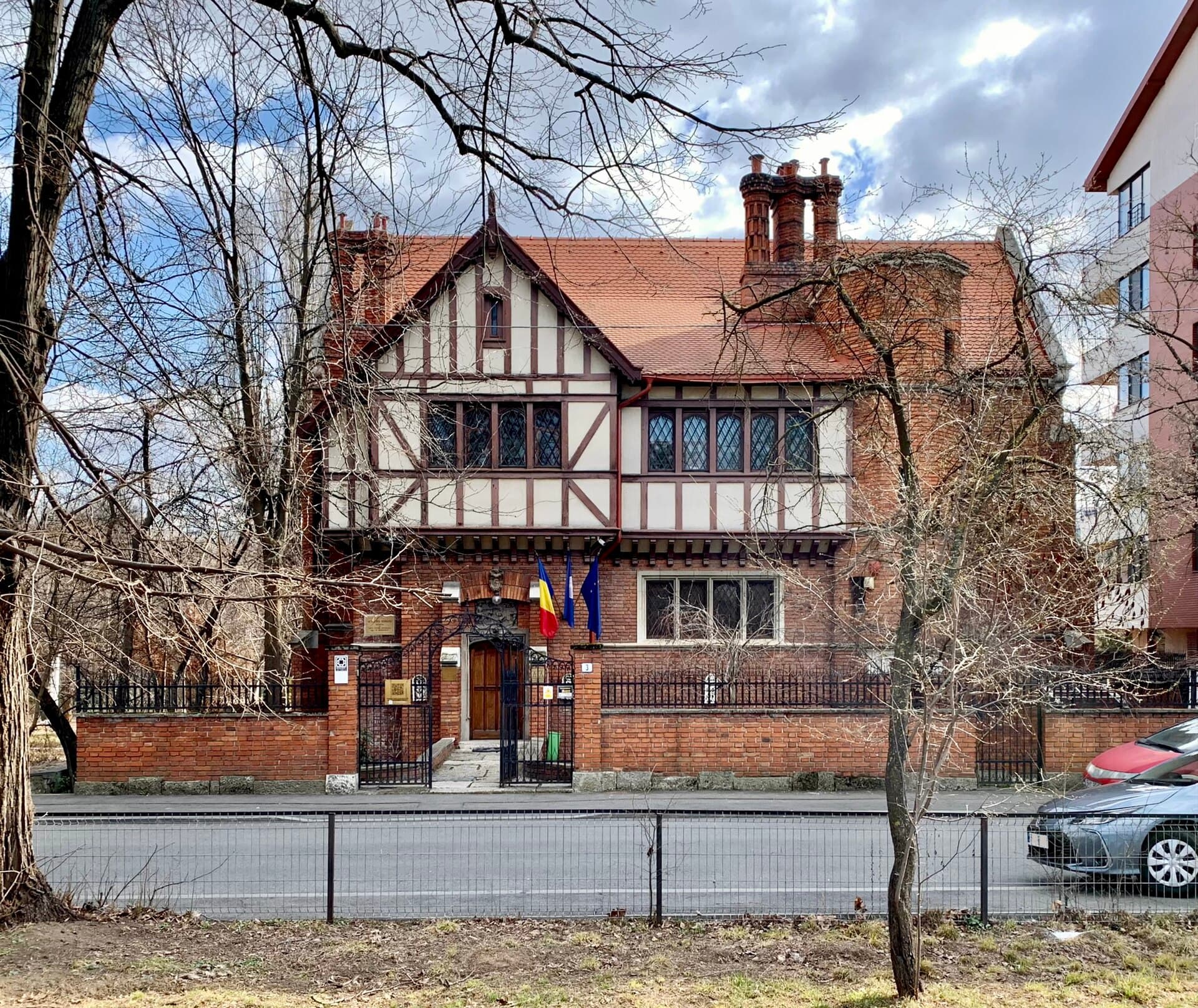 The Minovici Museum of Old Western Art, Bucharest