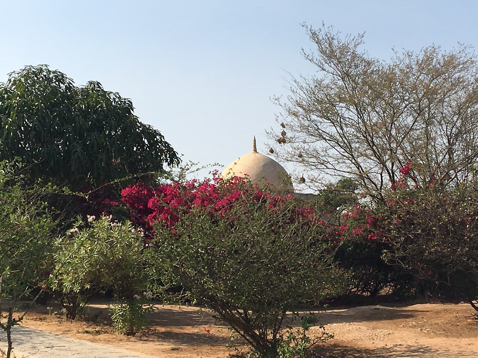 ضريح النبي أيوب (صلالة)، صلالة