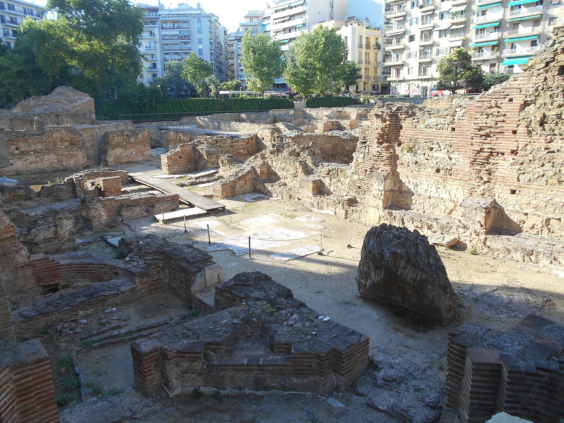 Navarino Square, Thessaloniki