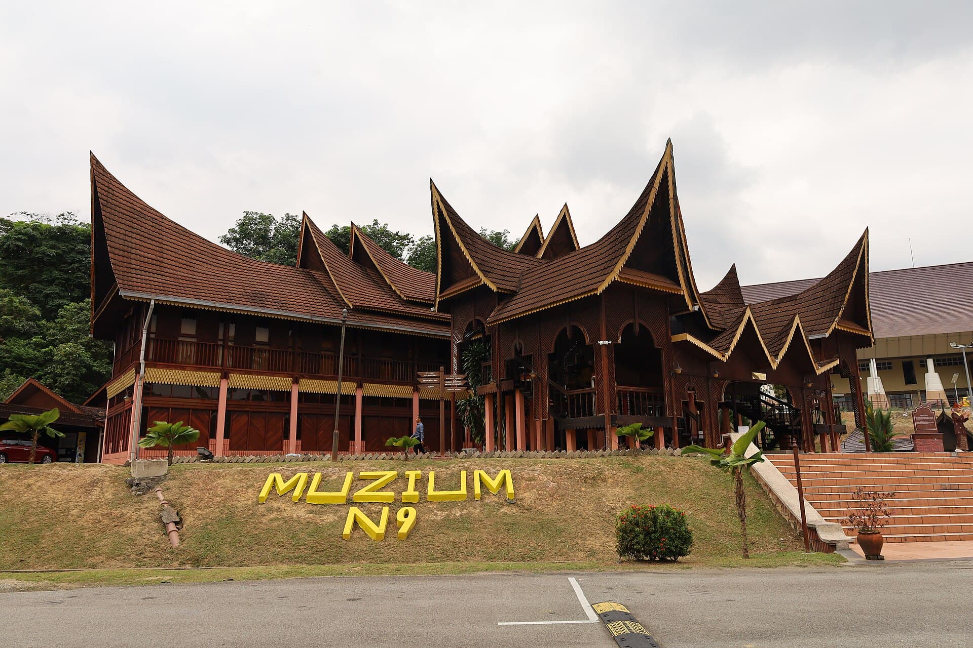 Negeri Sembilan State Museum and Istana Ampang Tinggi