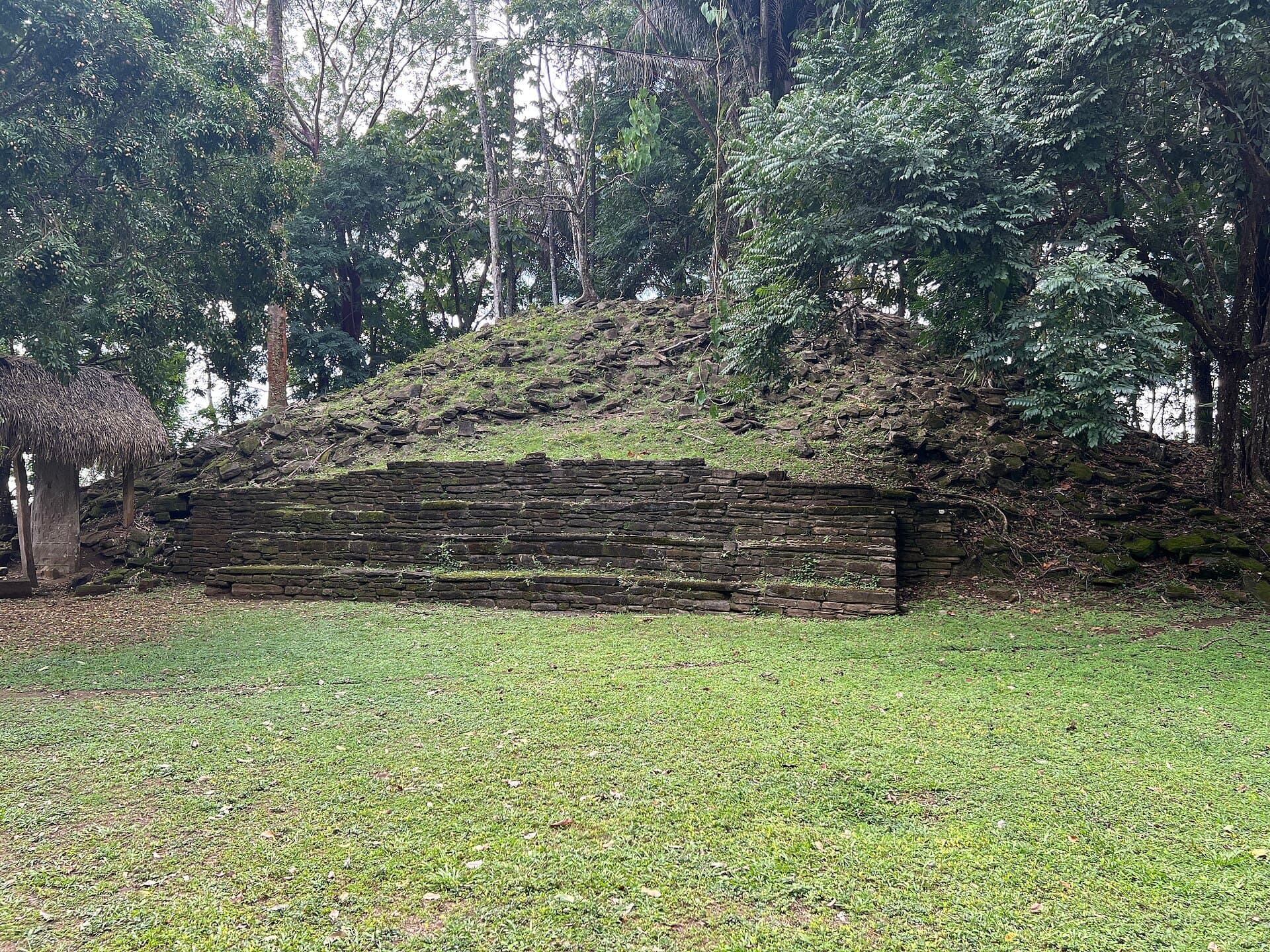 Nim Li Punit archaeological site
