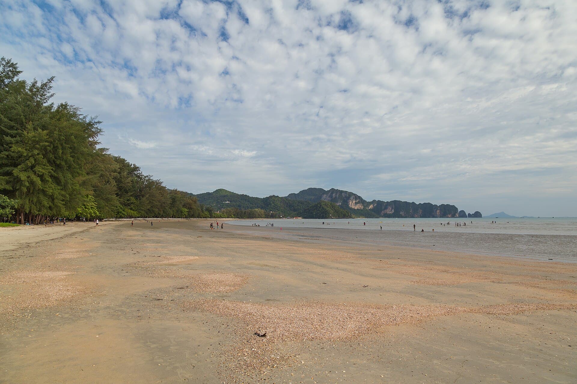Noppharat Thara Beach, Krabi