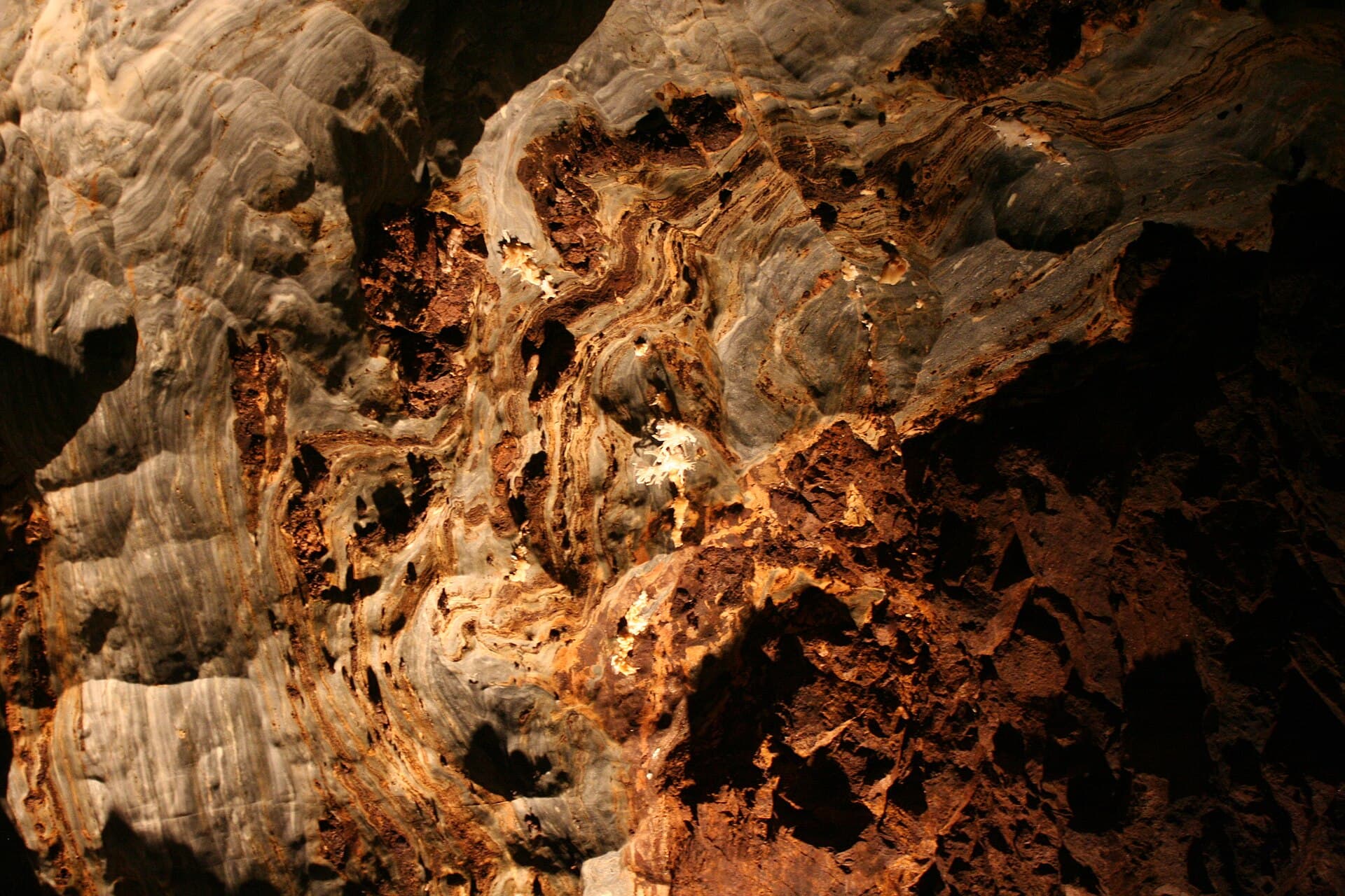 Ochtiná Aragonite Cave, Poprad