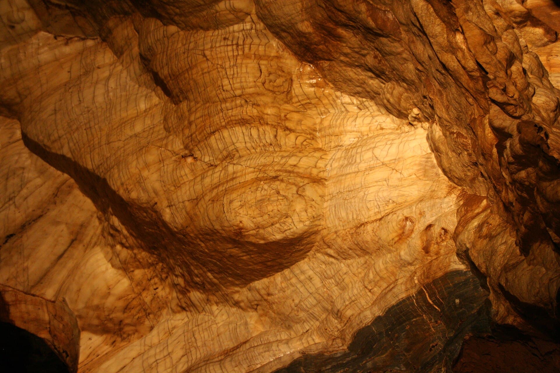 Ochtiná Aragonite Cave, Poprad