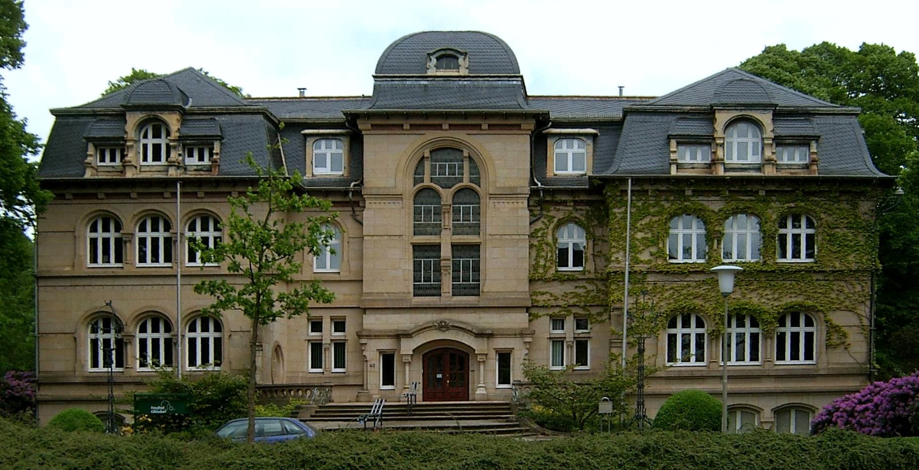Ohlsdorf Cemetery, Hamburg