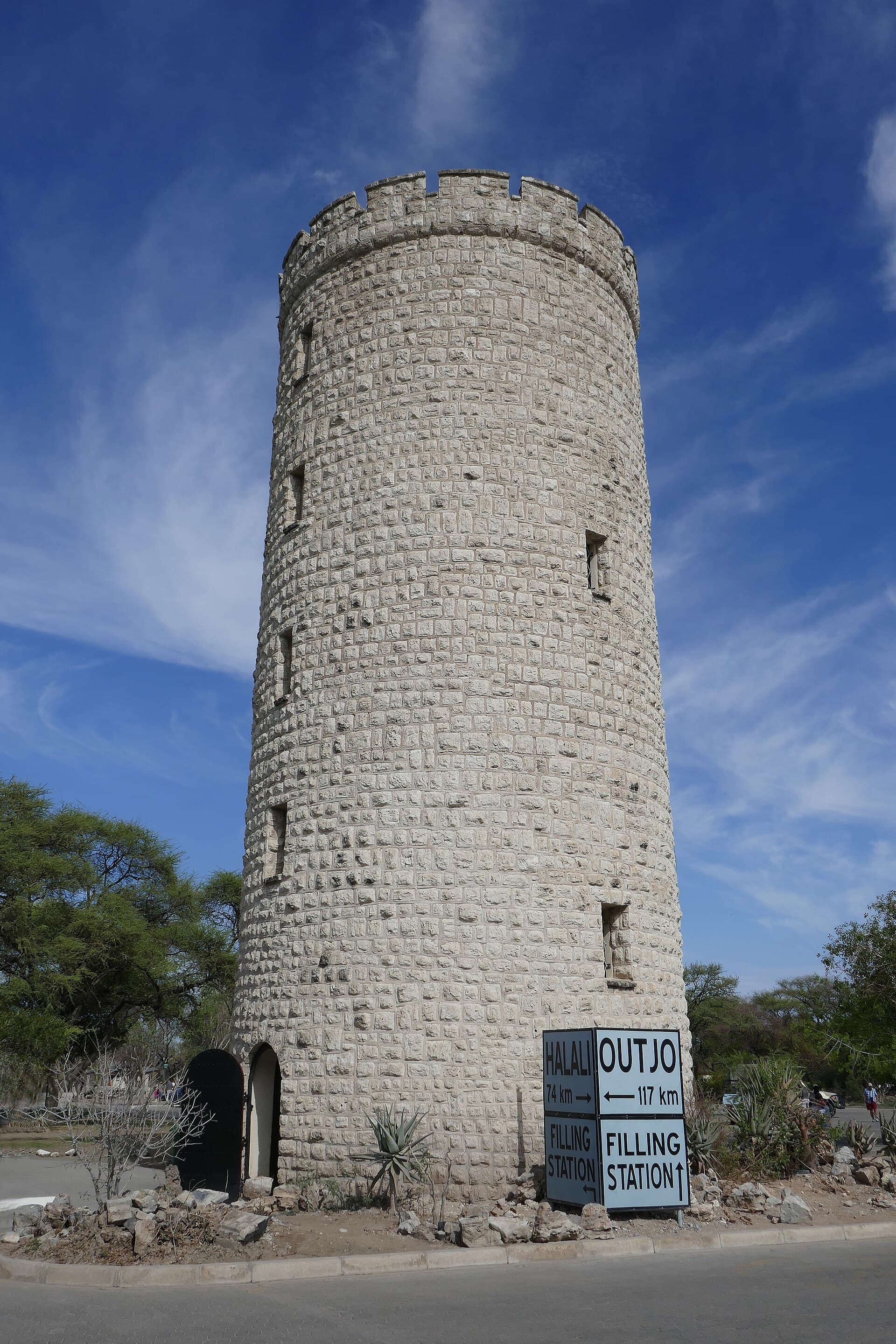 Okaukuejo waterhole