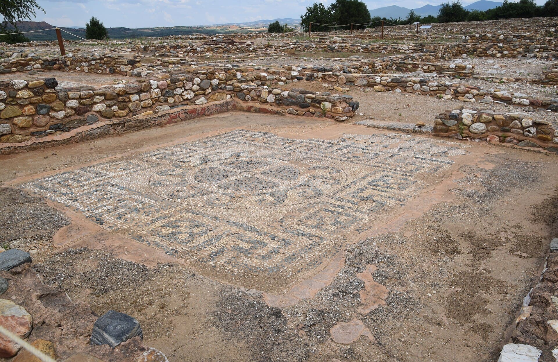Olynthos, Halkidiki