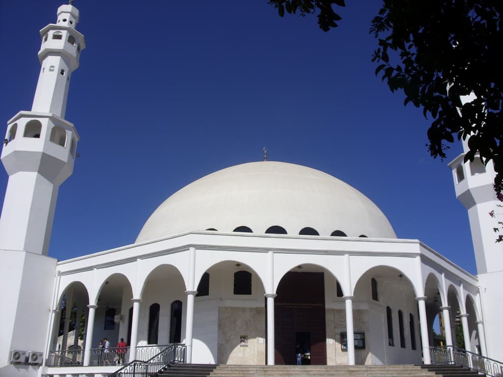 Omar Ibn Al-Khattab Mosque, Foz do Iguaçu, Foz do Iguaçu