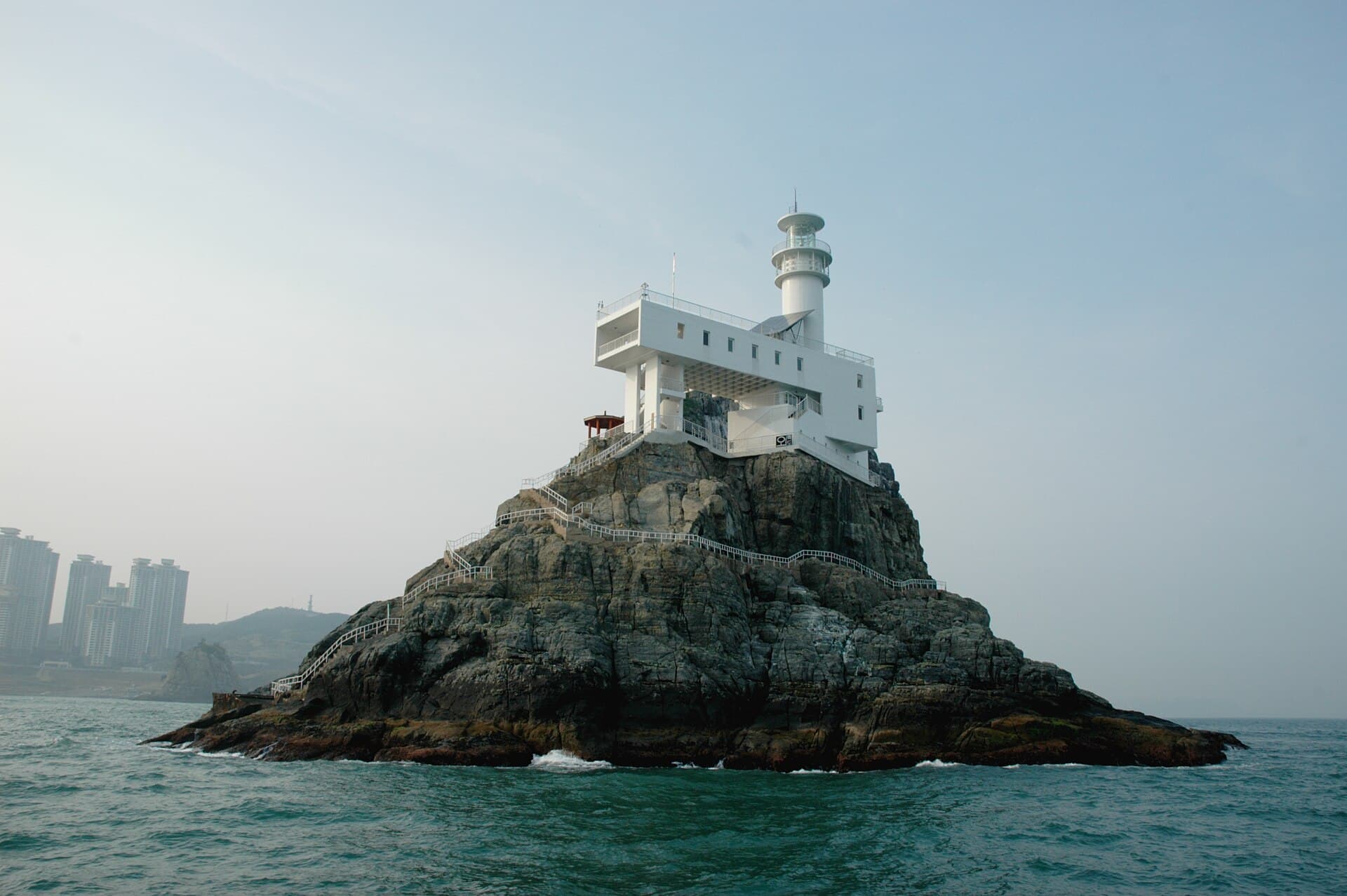 Oryukdo Skywalk, Busan