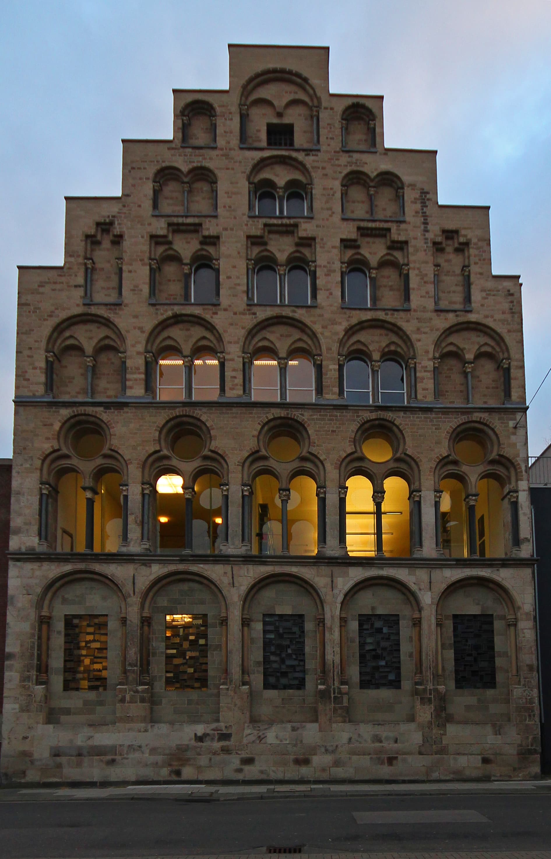 The Overstolzenhaus, Cologne